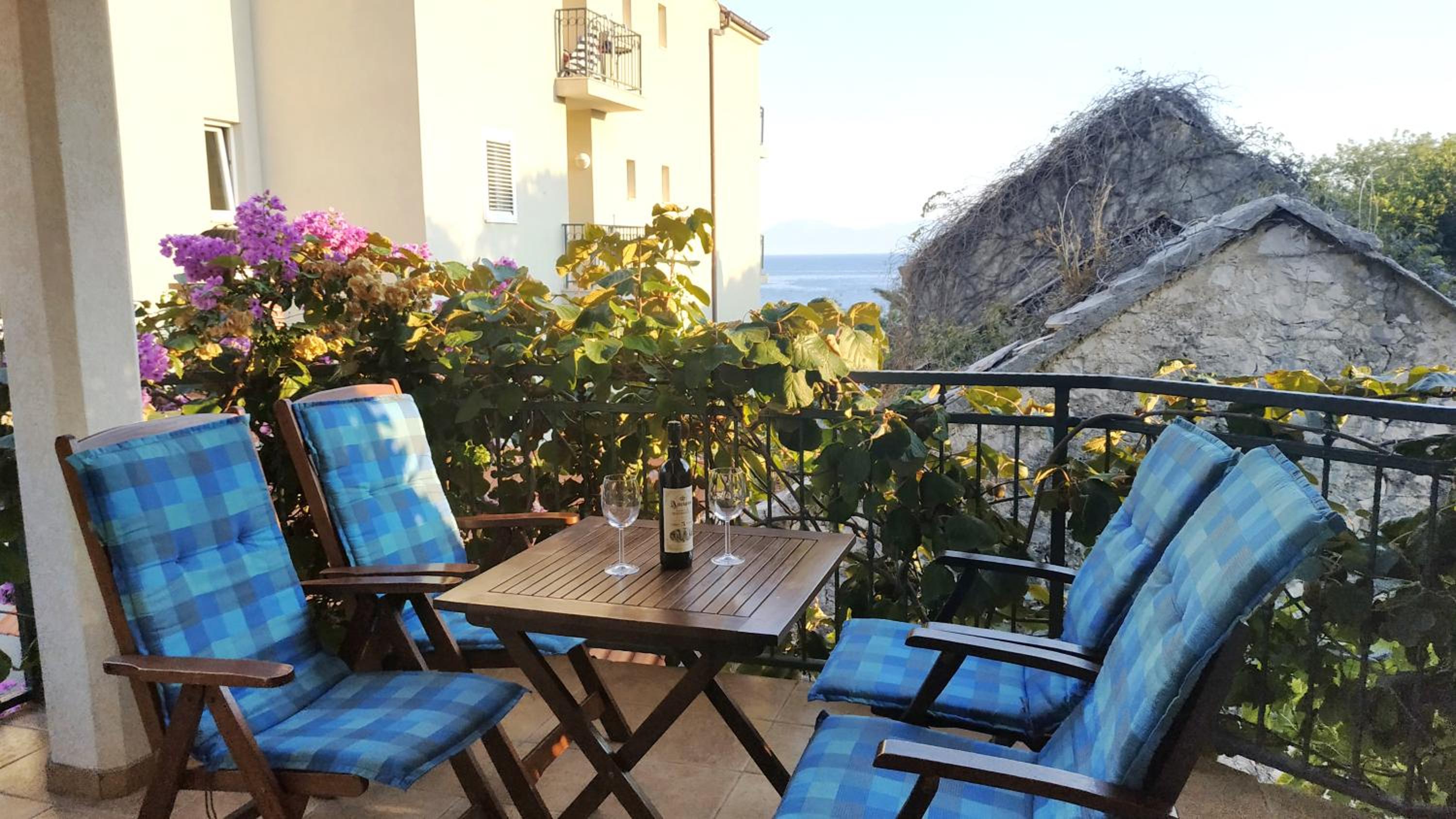 Apartments Marino view 4