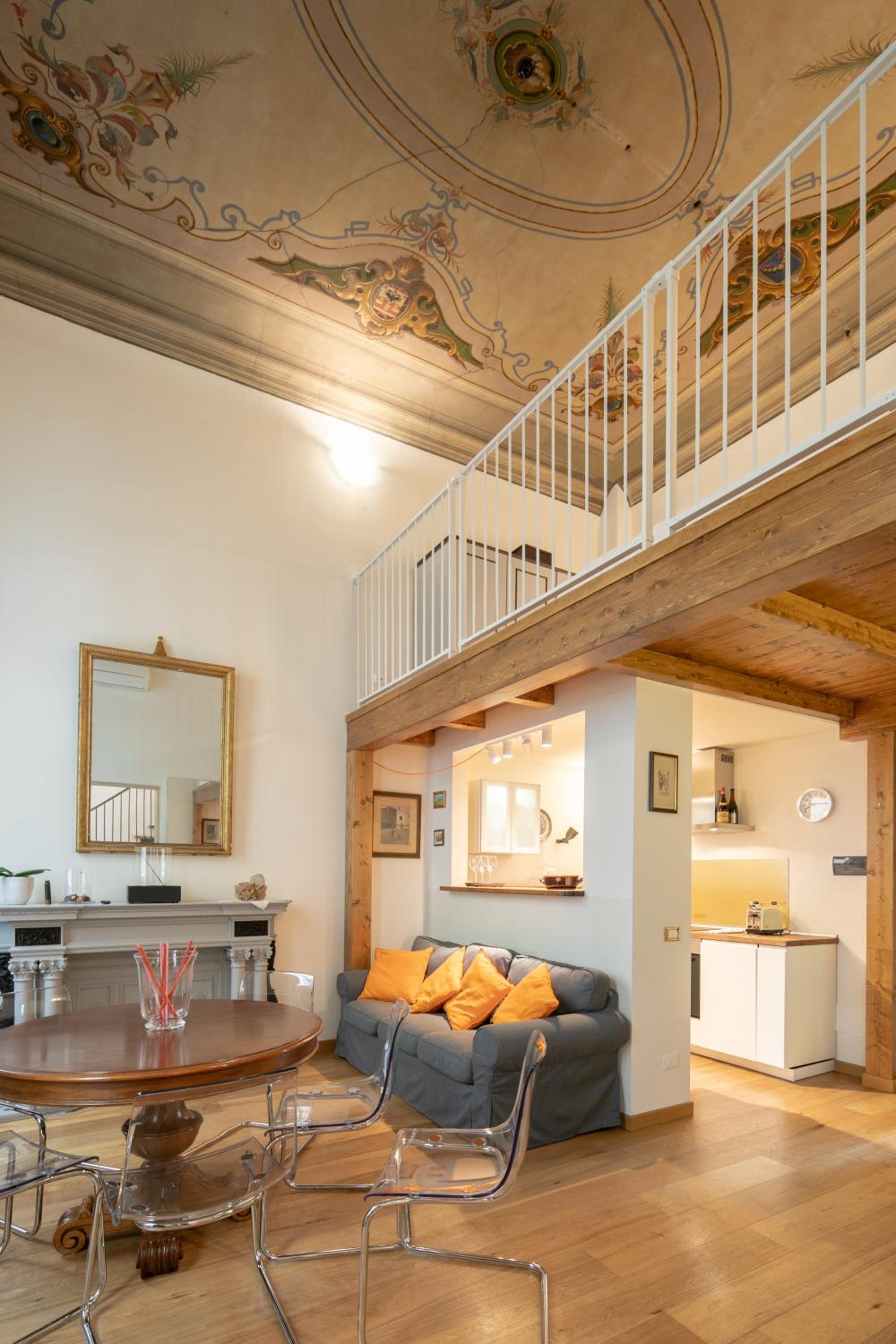Palazzo D'Ambra Residenza d'Epoca