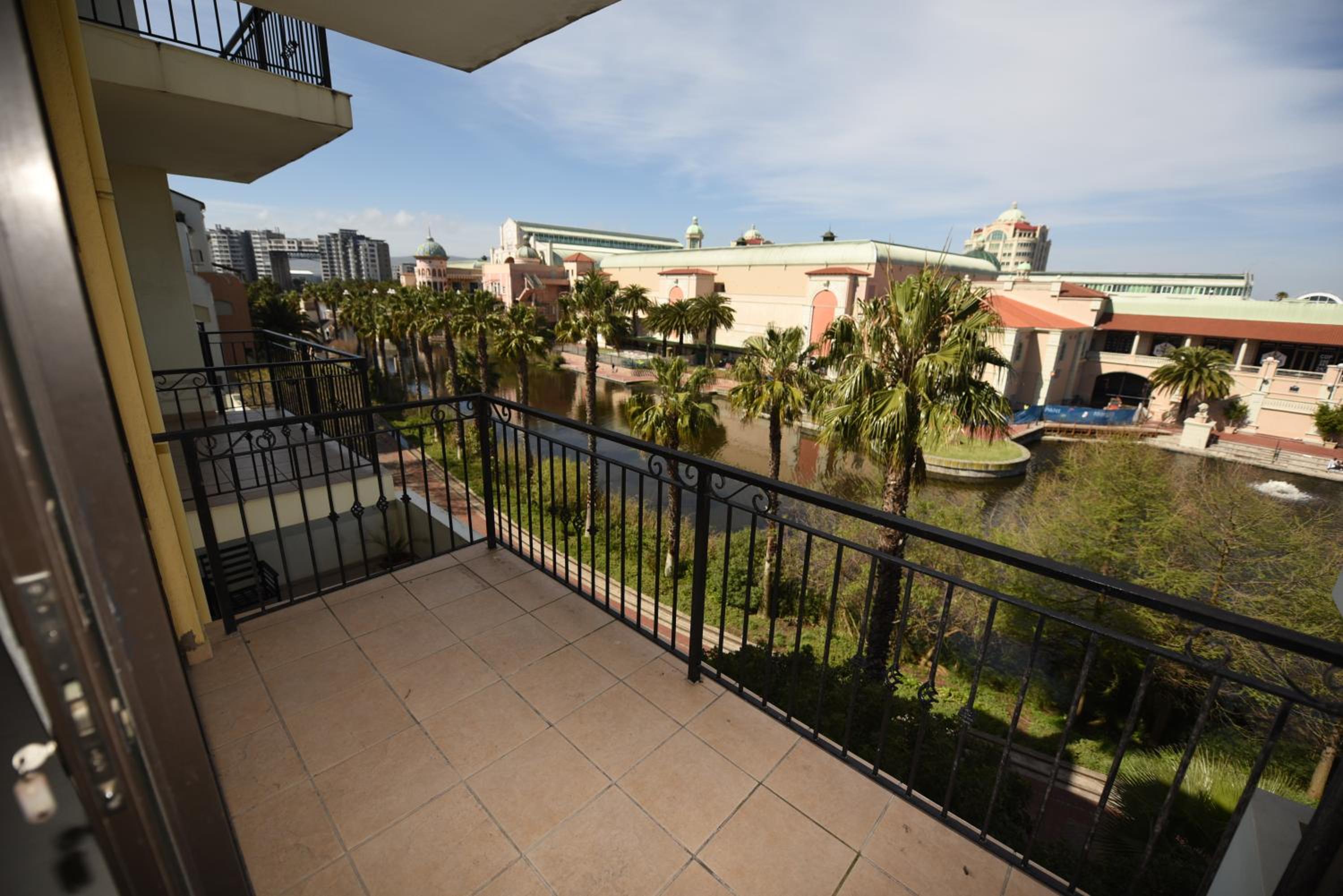 The Island Club Apartment view 3