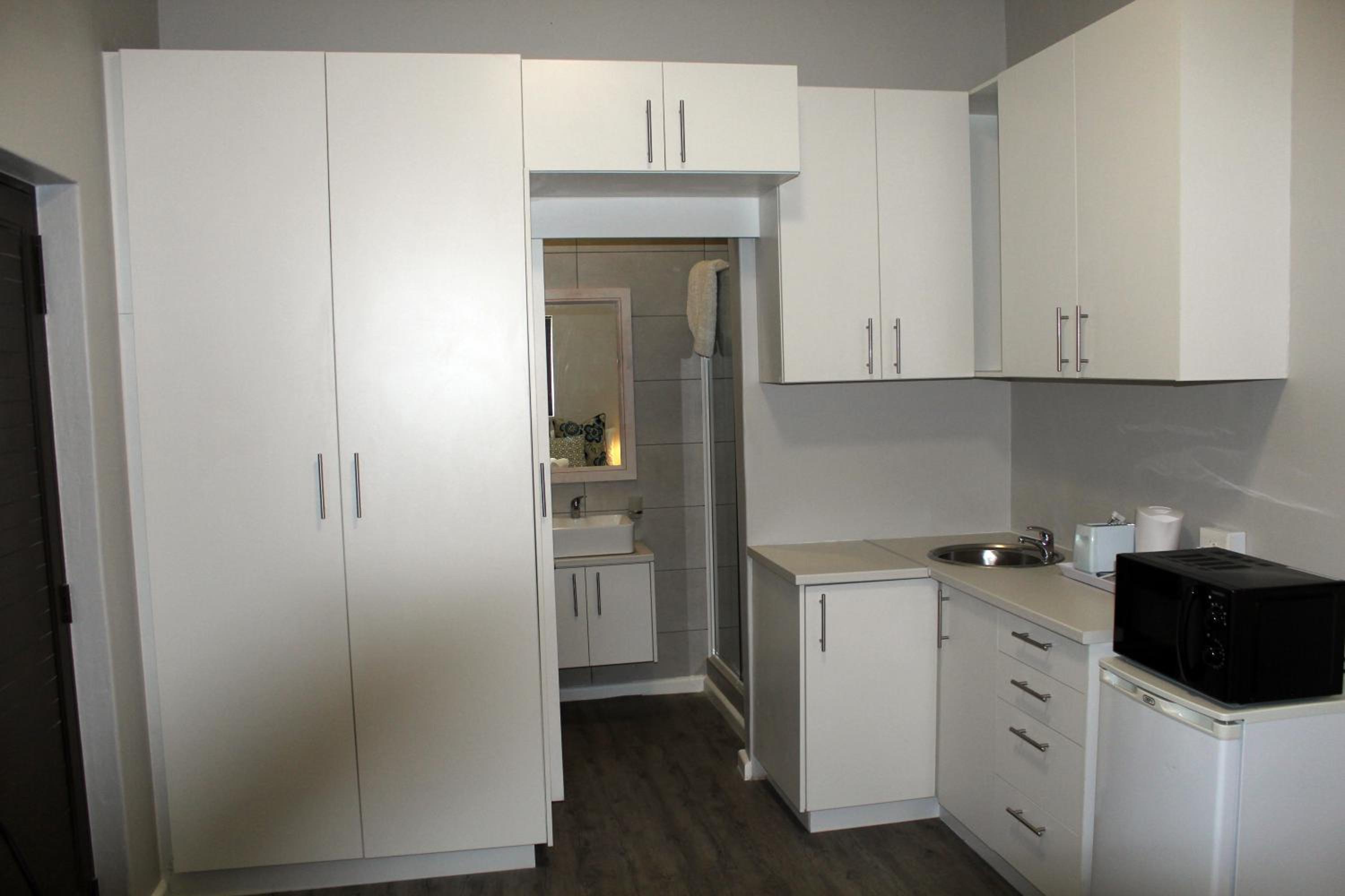 16 Rhodes-North Self Catering Apartment & Studio