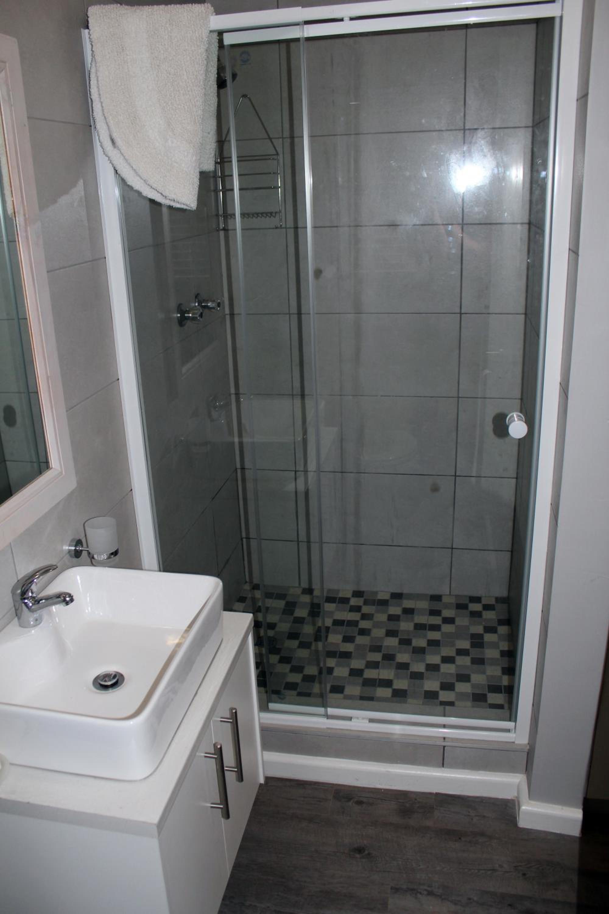 16 Rhodes-North Self Catering Apartment & Studio