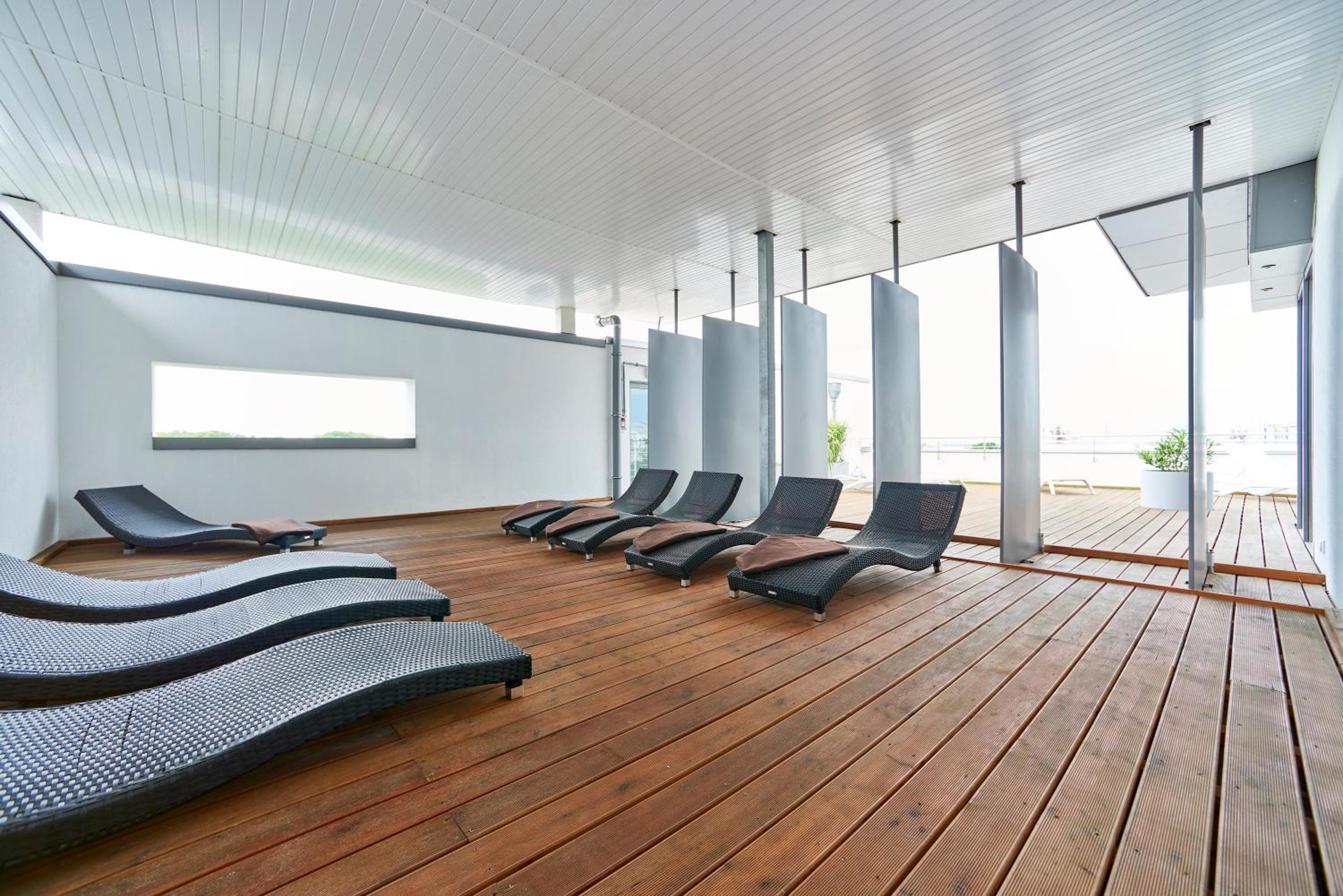 Holiday Inn Berlin Airport - Conference Centre, an IHG Hotel - Property Image 21