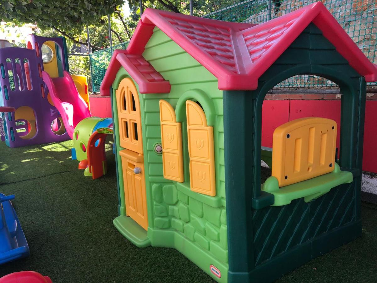 children's play area