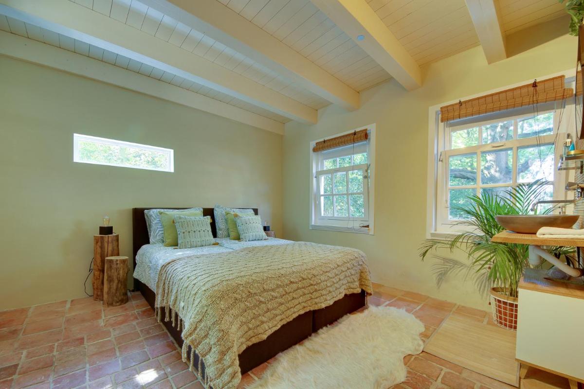 PYKES B&B
