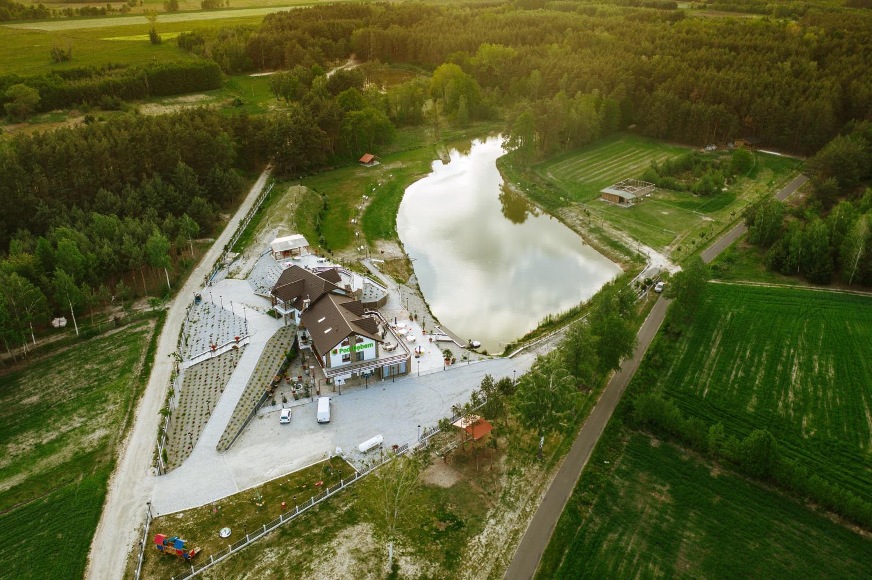 POD DĘBEM view 3