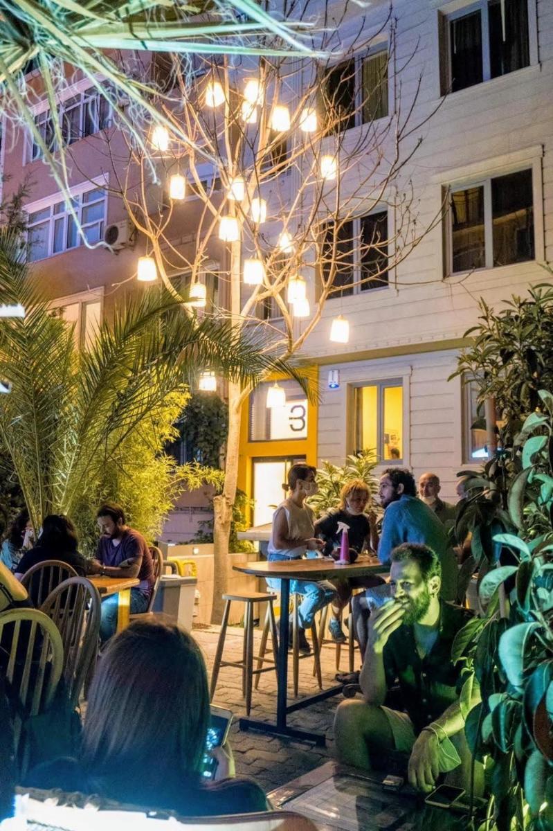 restaurant
