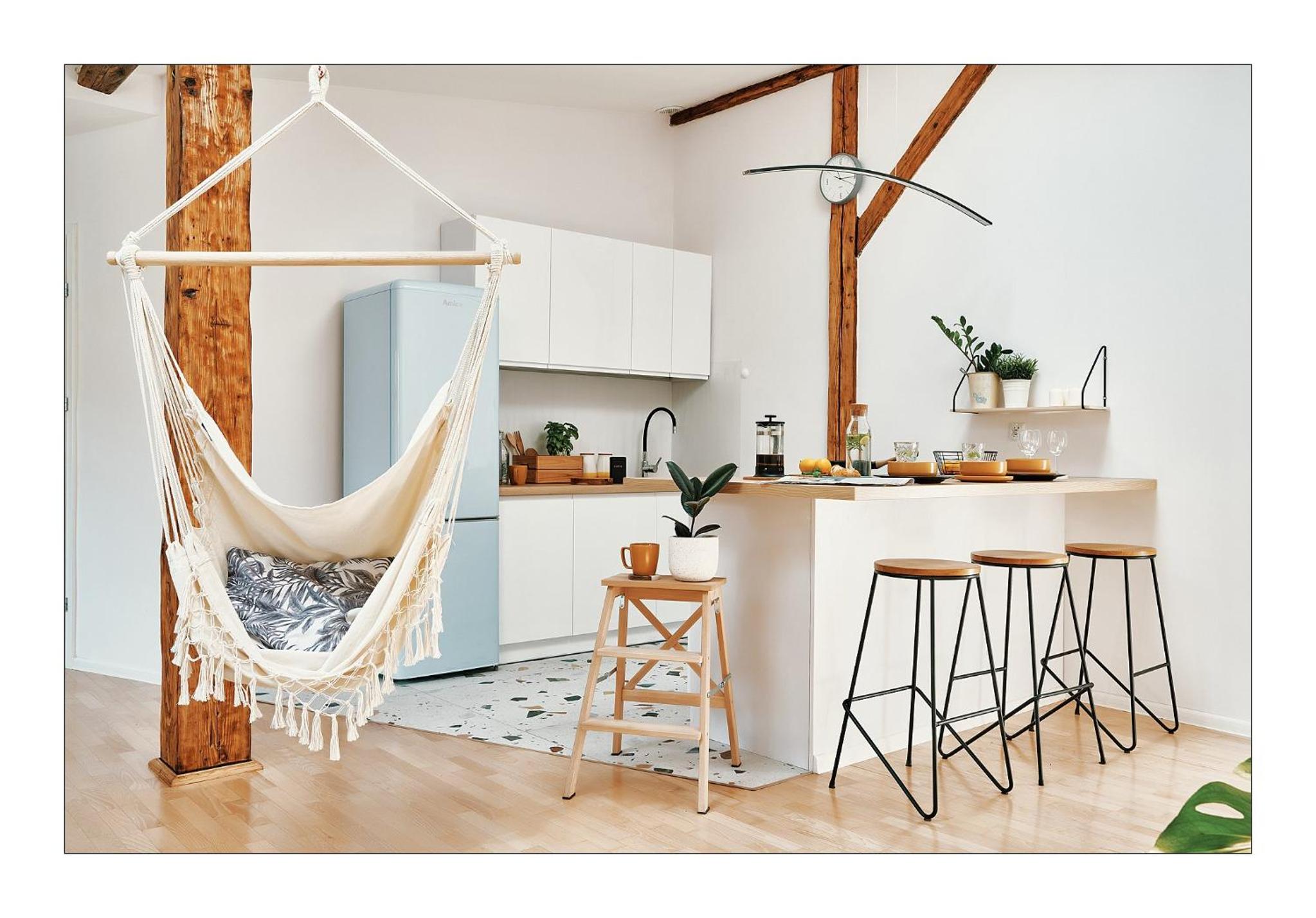 Sunny Apartment at the Heart of Old Town view 5