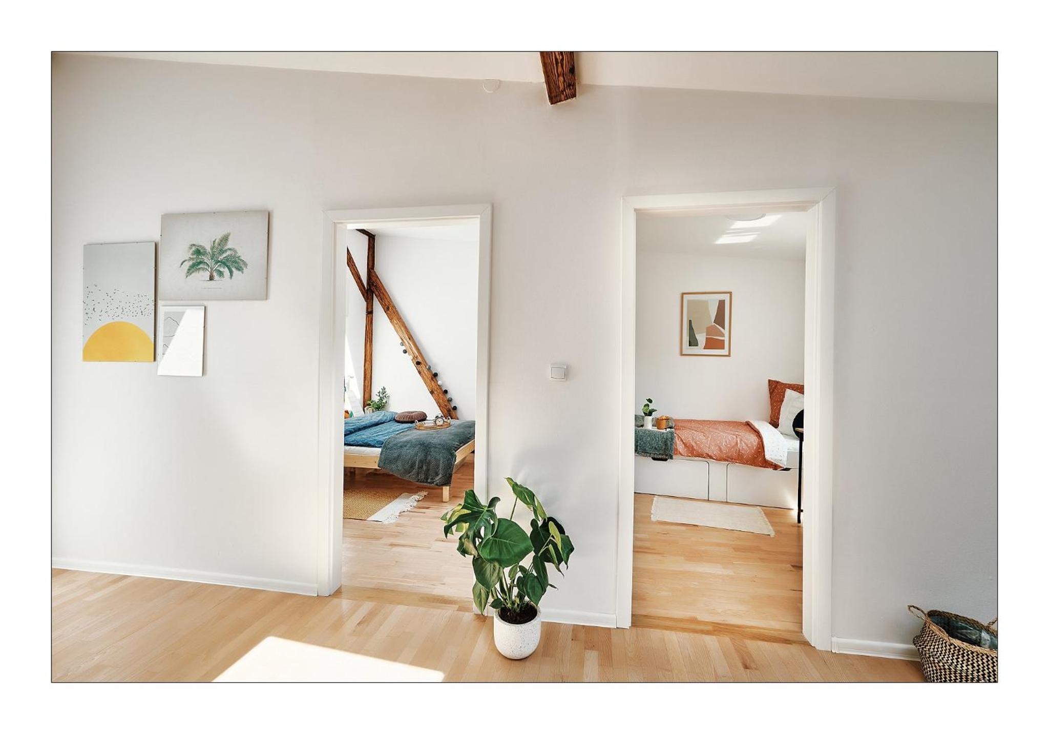 Sunny Apartment at the Heart of Old Town view 2