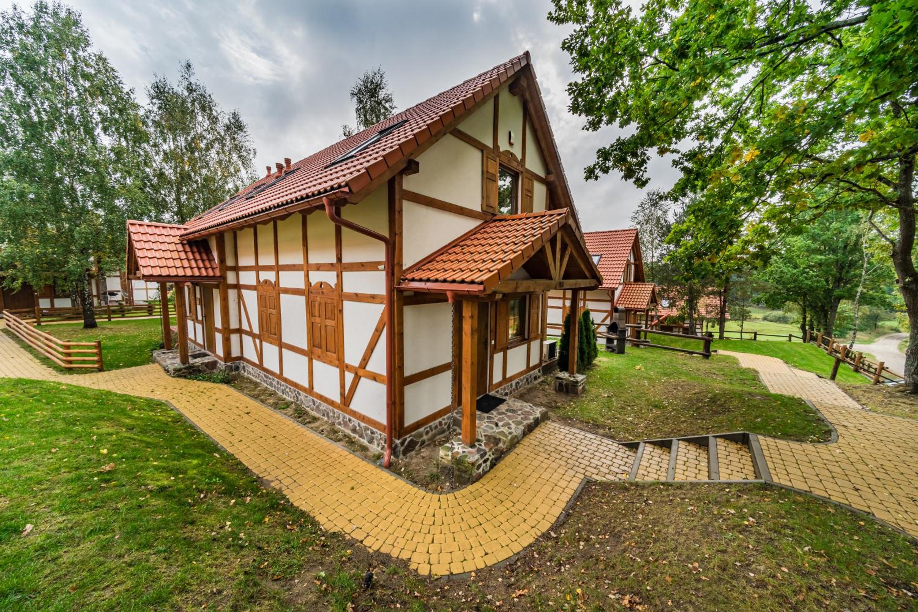 Folkowa Chatka- Kaszubska Ostoja view 2