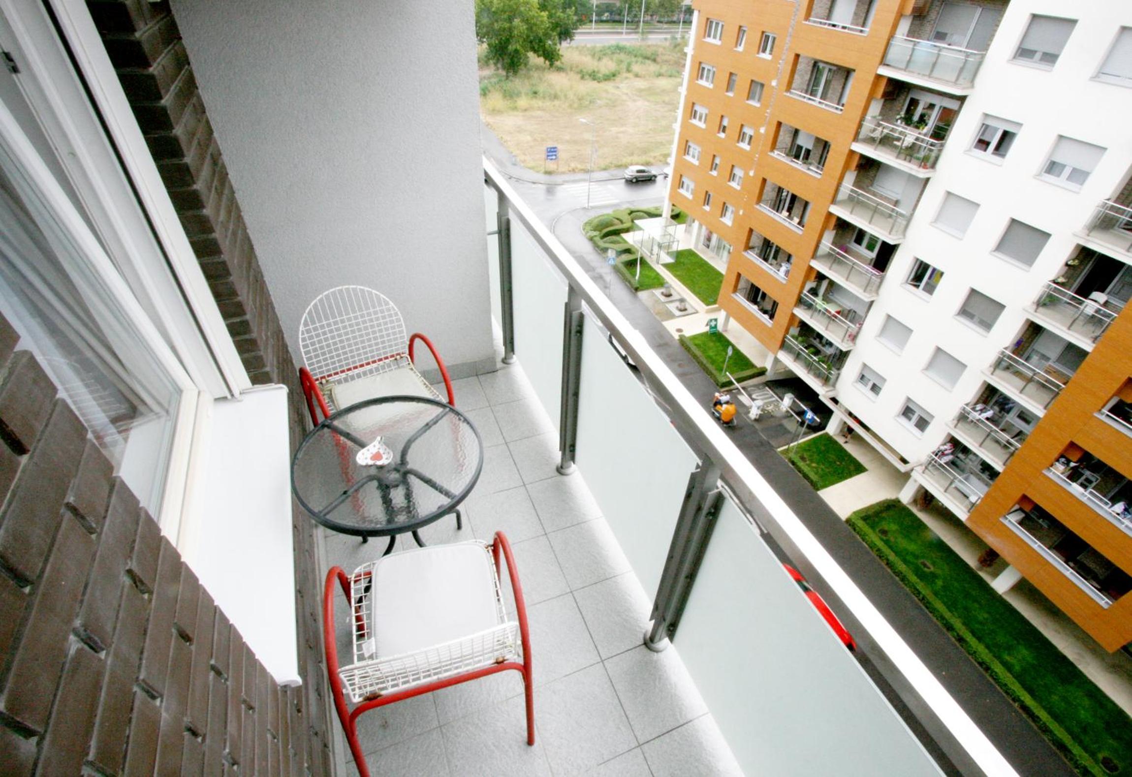 Apartment Moonstone 1 view 3