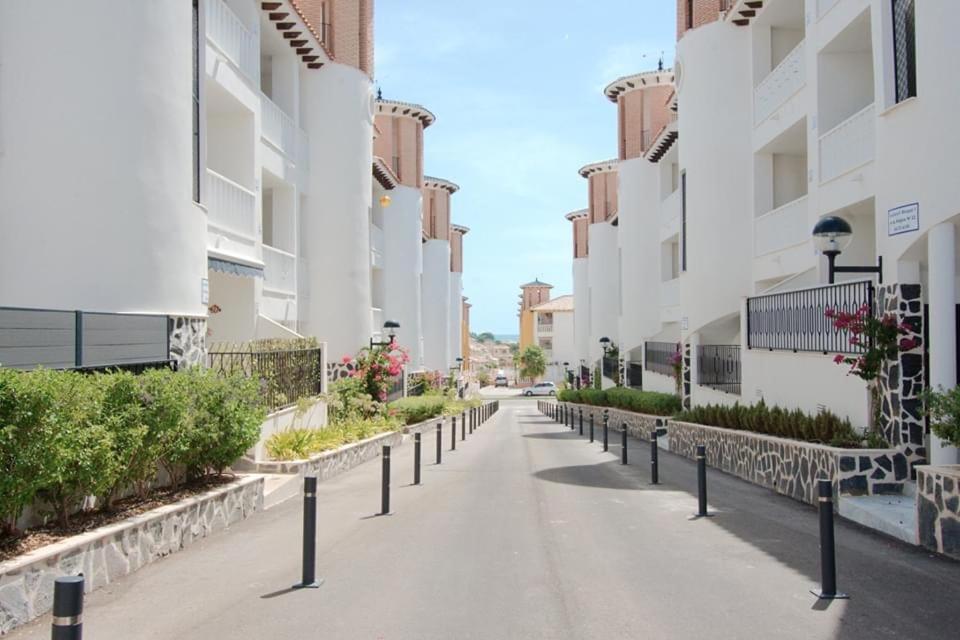 Hillasol vakantiewoning El Pinet Beach view 2