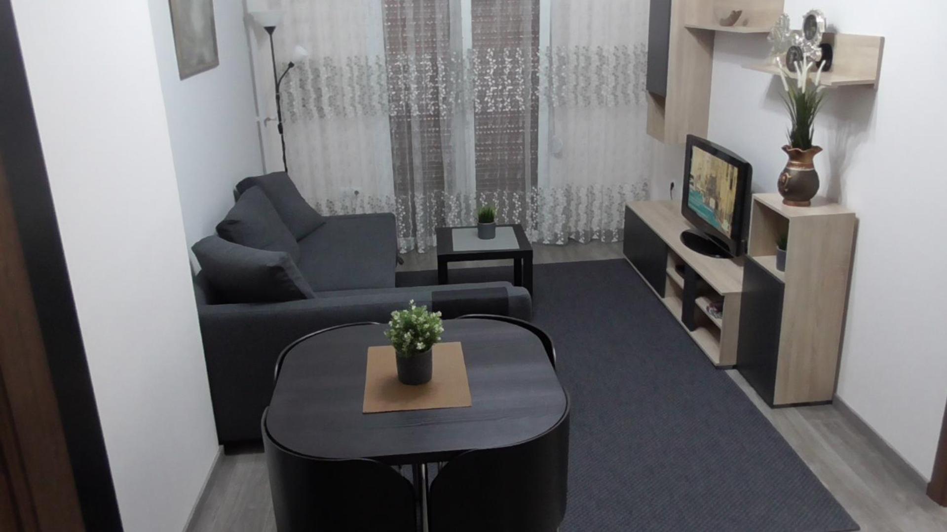 Ellada Apartment
