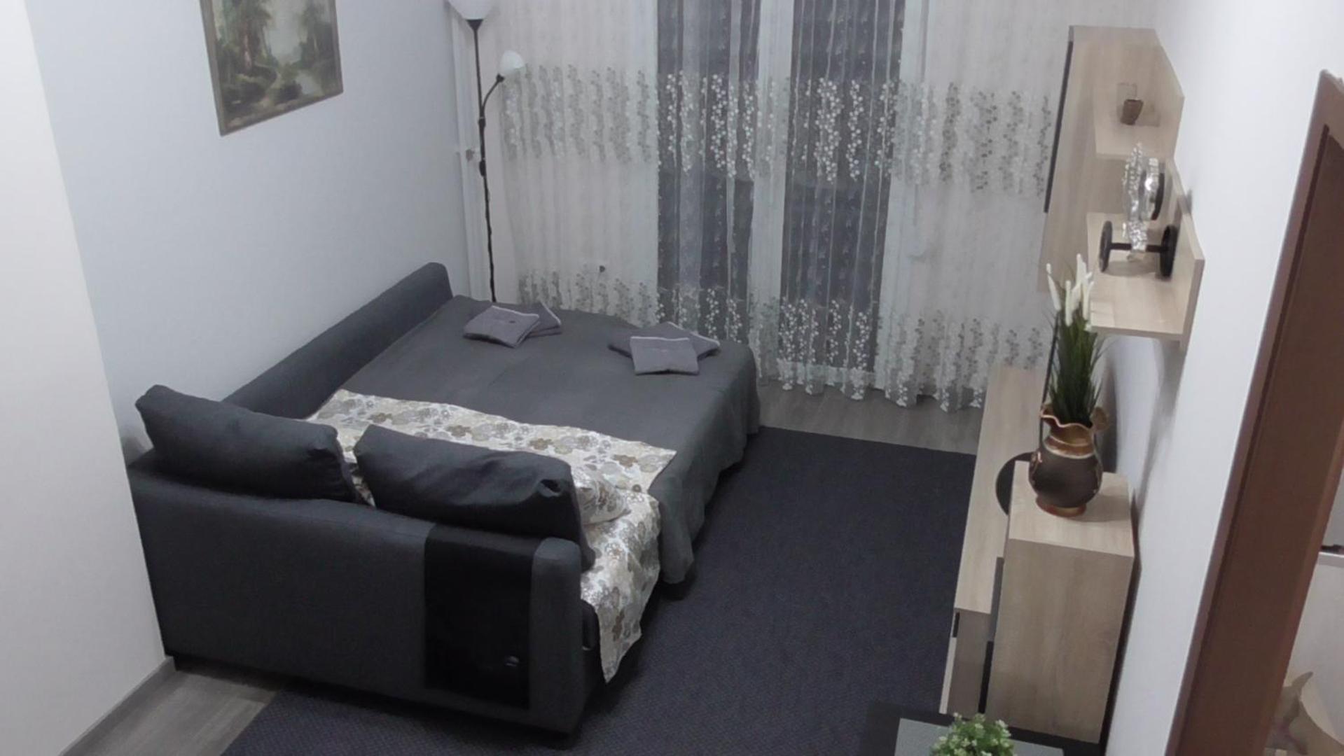 Ellada Apartment