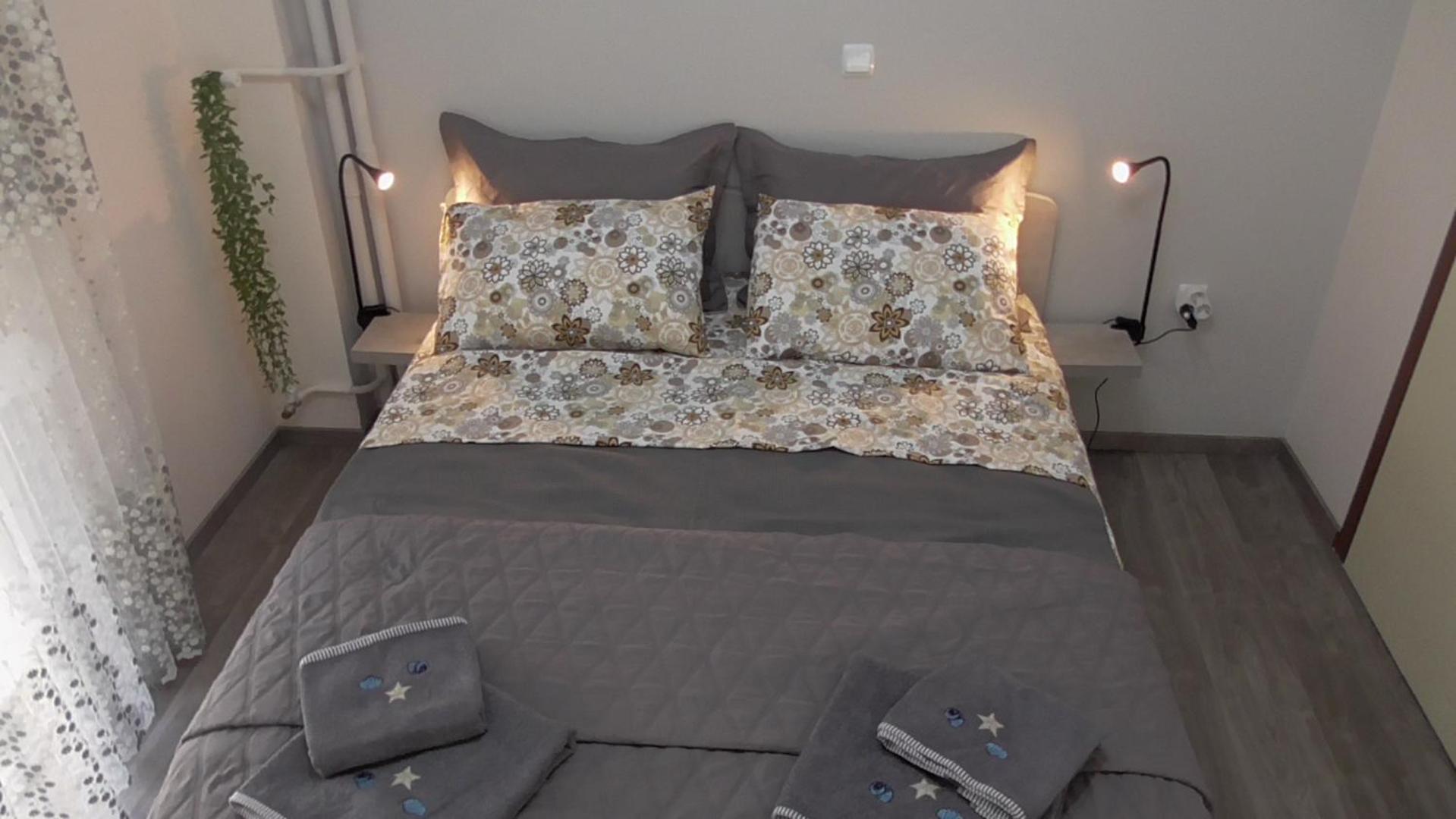 Ellada Apartment