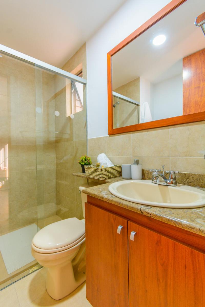 Hotel Modern Apartment Ultra Fast Internet in El Poblado - Image 1