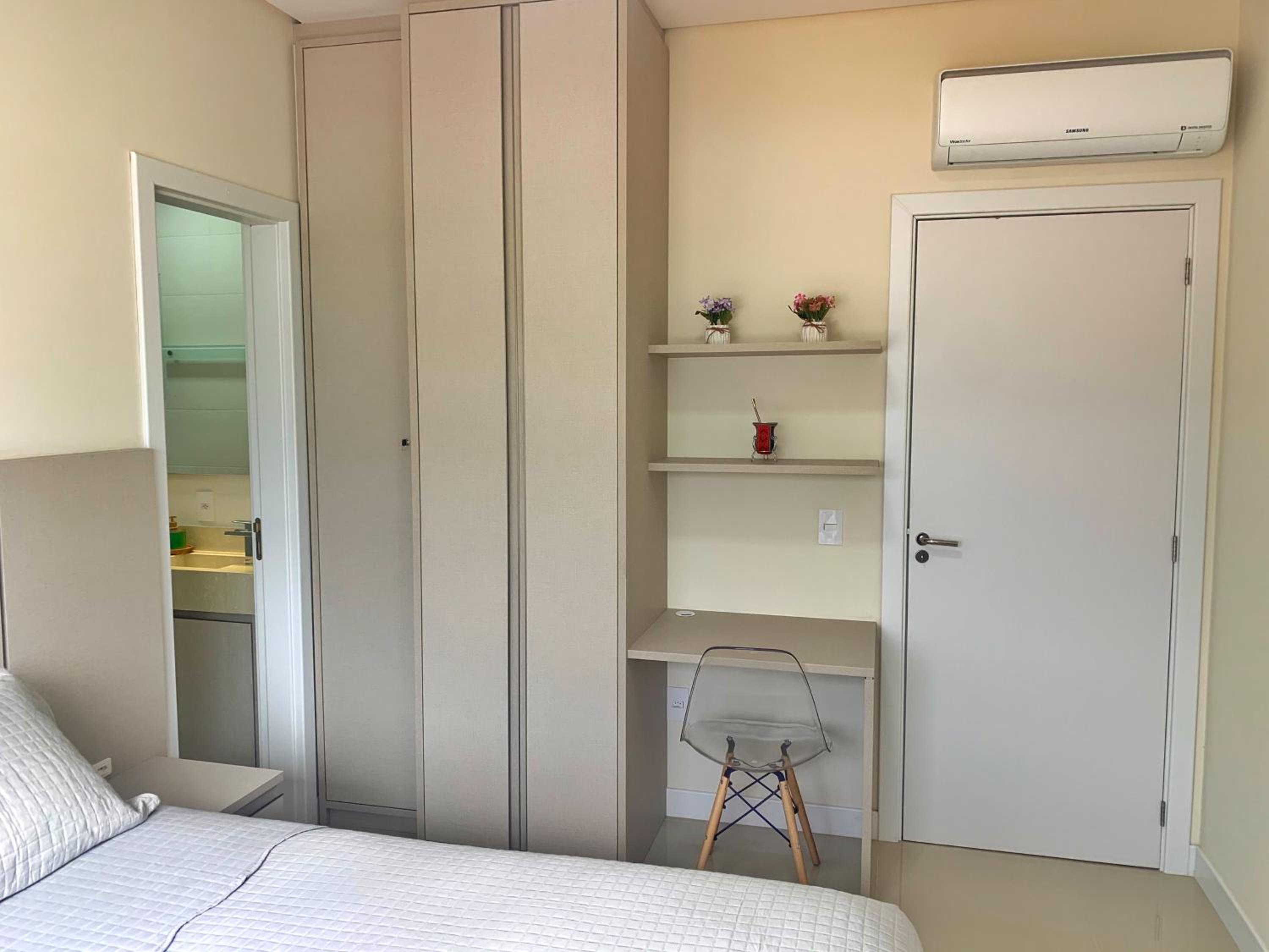 Lindo e aconchegante apartamento a poucos mts da Praia Grande - Governador Celso Ramos