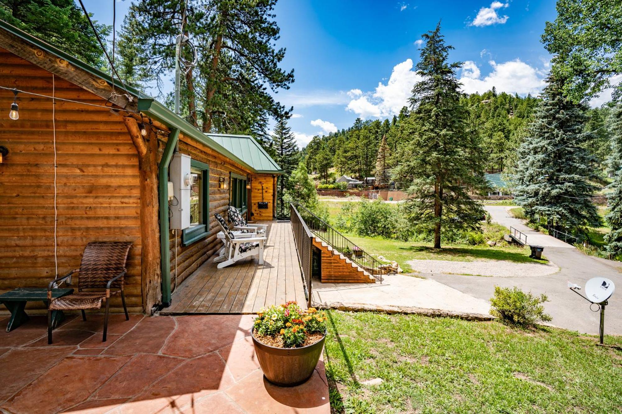 Colorado Bear Creek Cabins