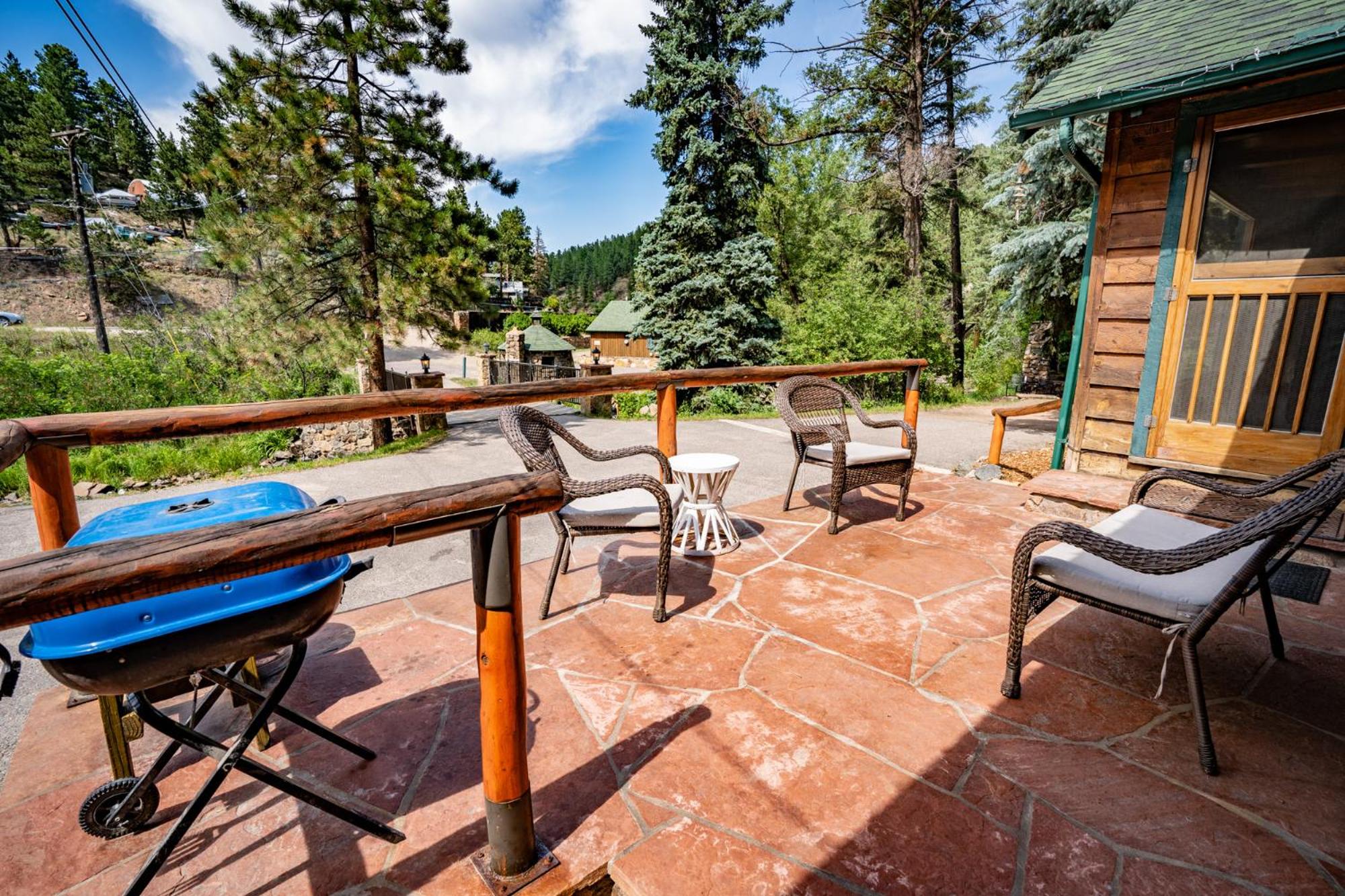 Colorado Bear Creek Cabins