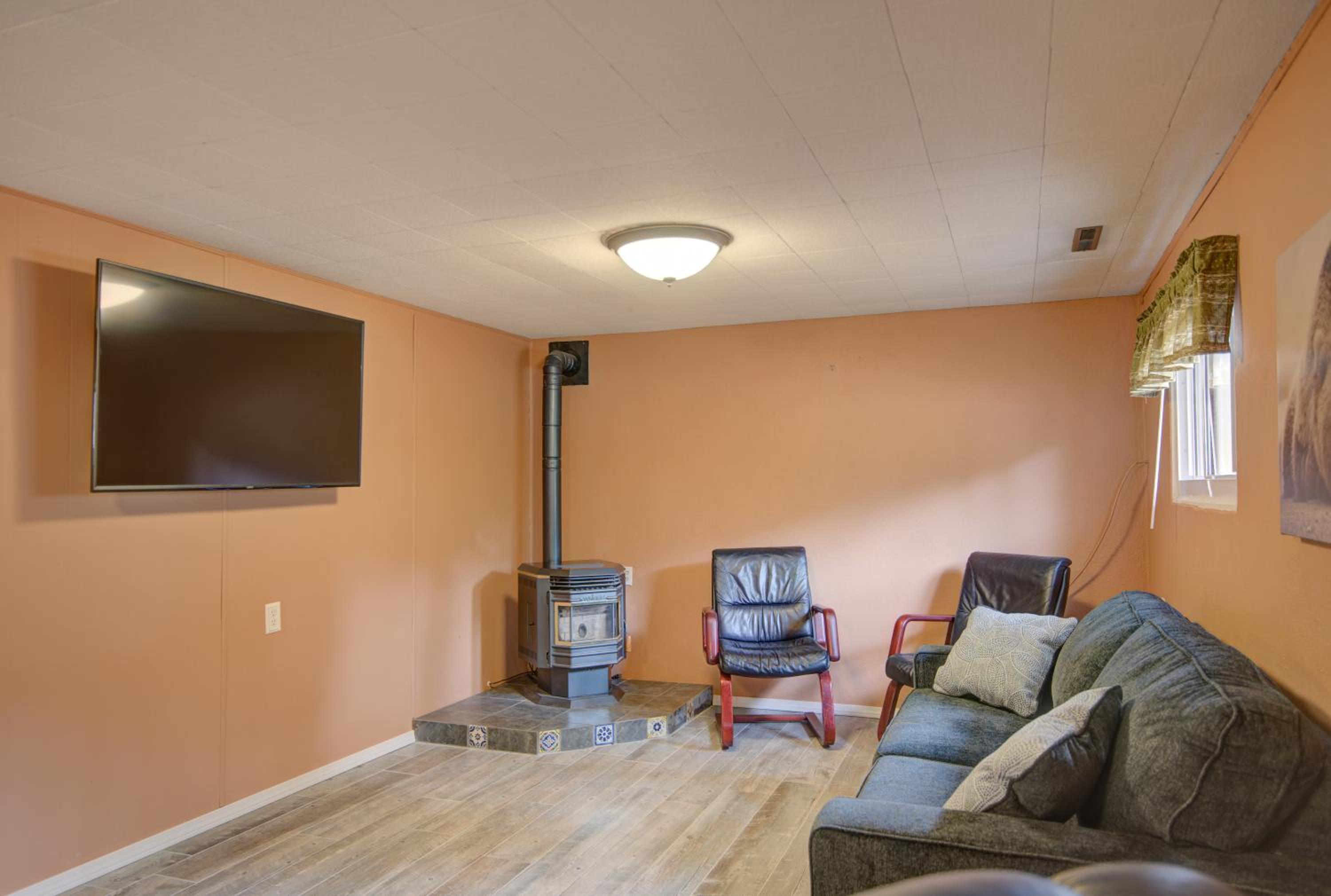 *Home Away From Home Cabin in the Mountains* view 5