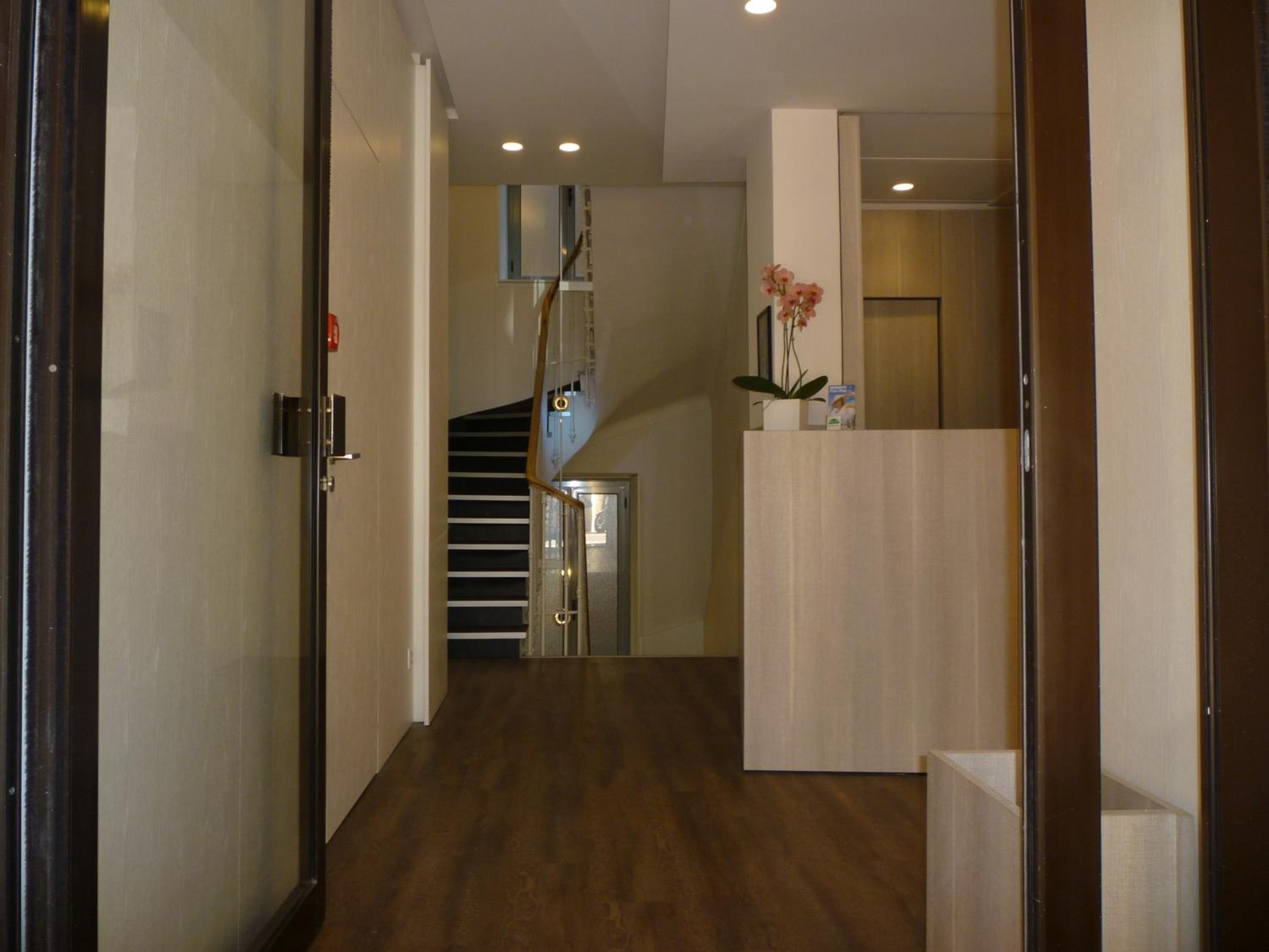 Monte Carlo Vacations - Hotel de France - Property Image 2