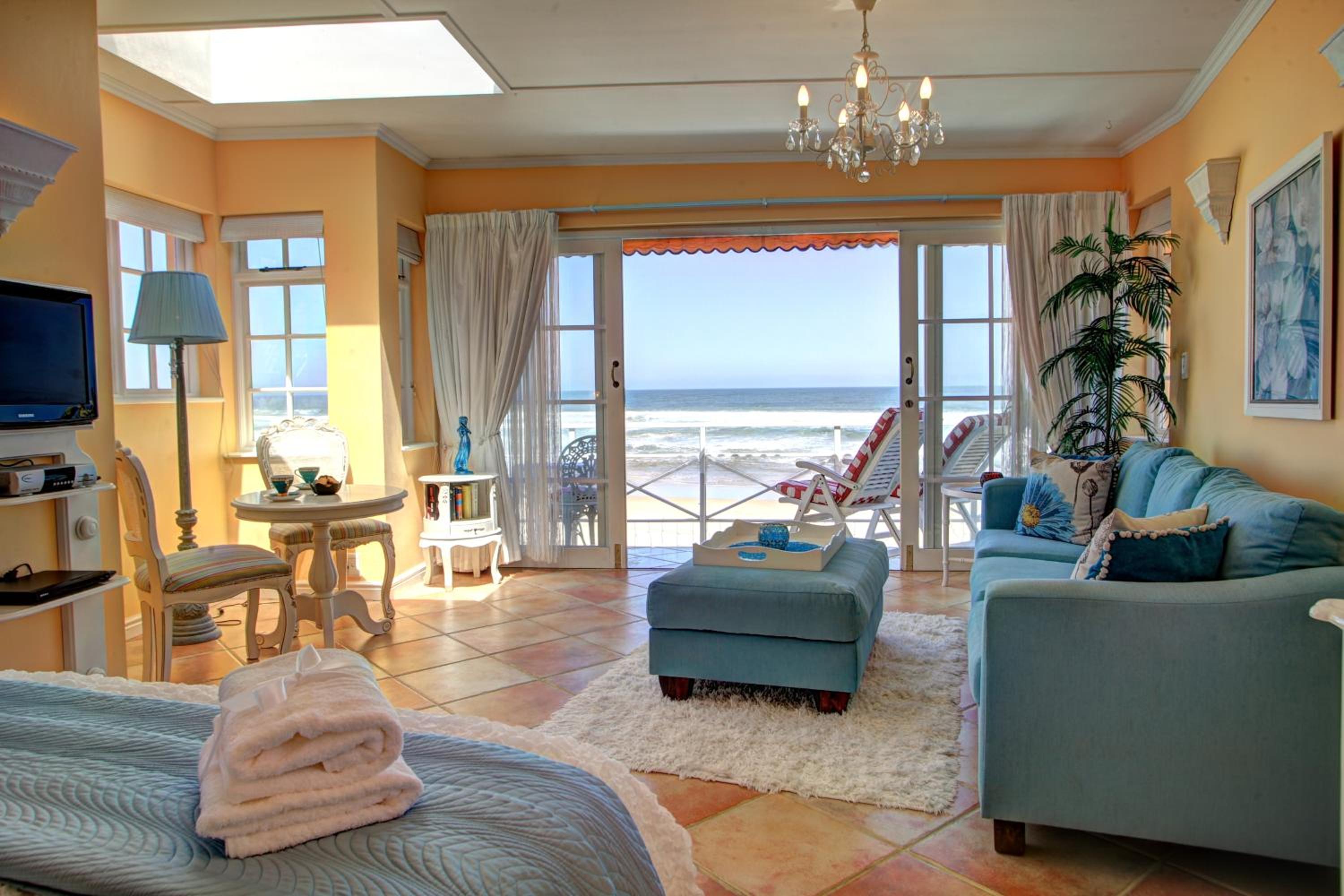 Haus am Strand - on the Beach