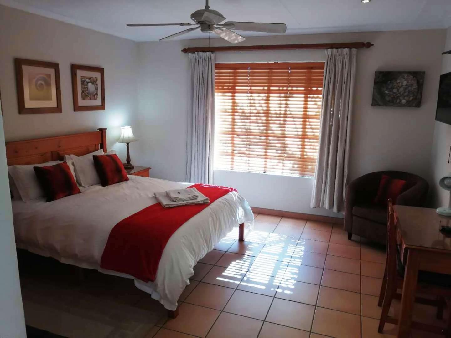 Feather Tree Bed and Breakfast view 5