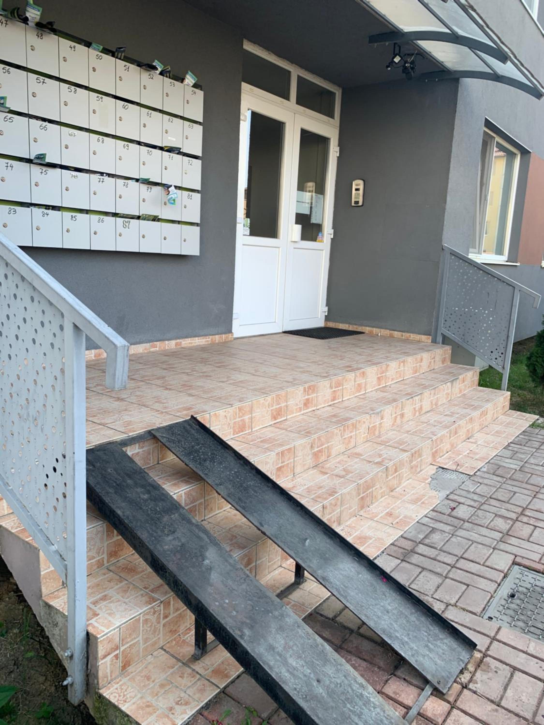 Stefanos Apartament