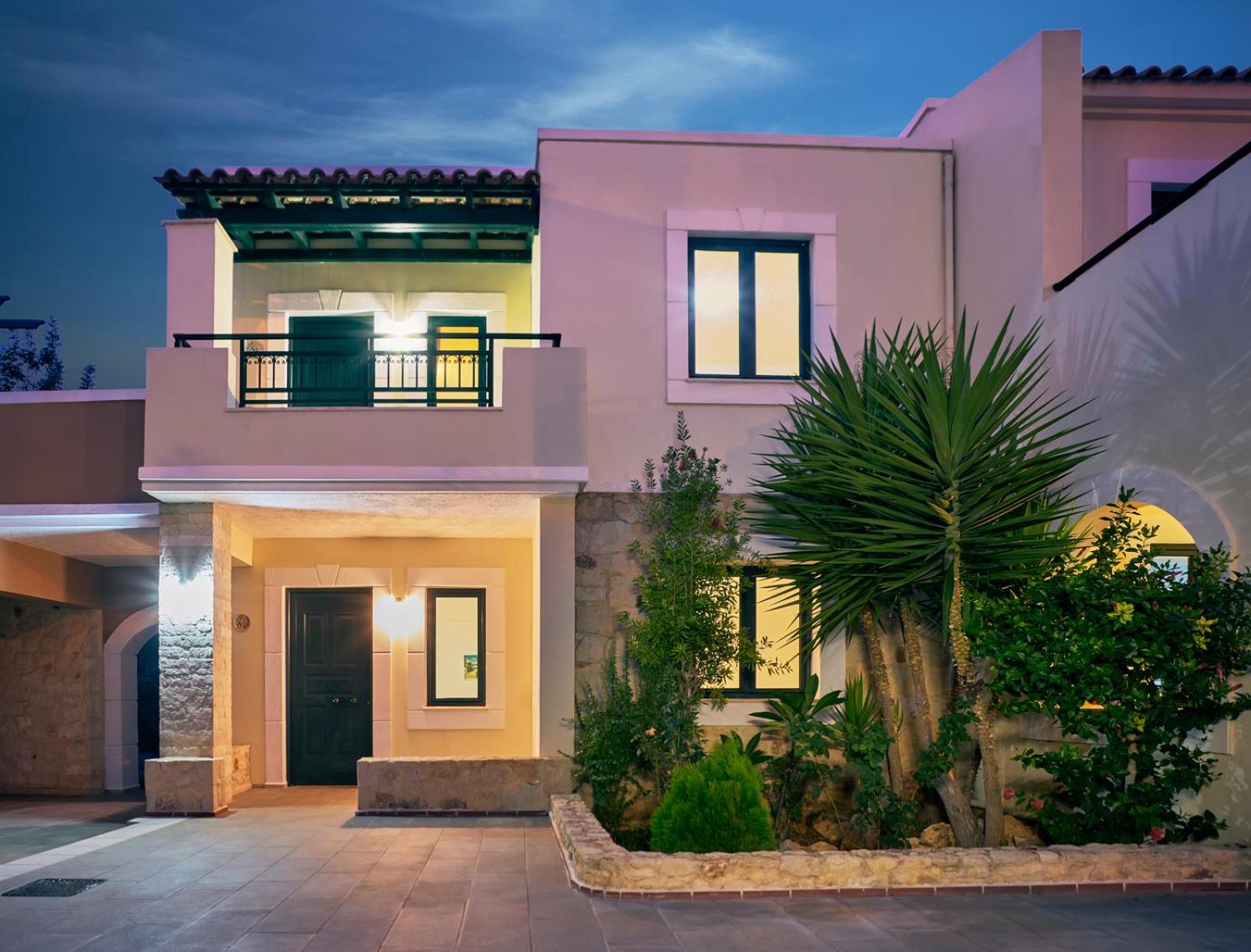 Dionysos Apartments & Studios view 3