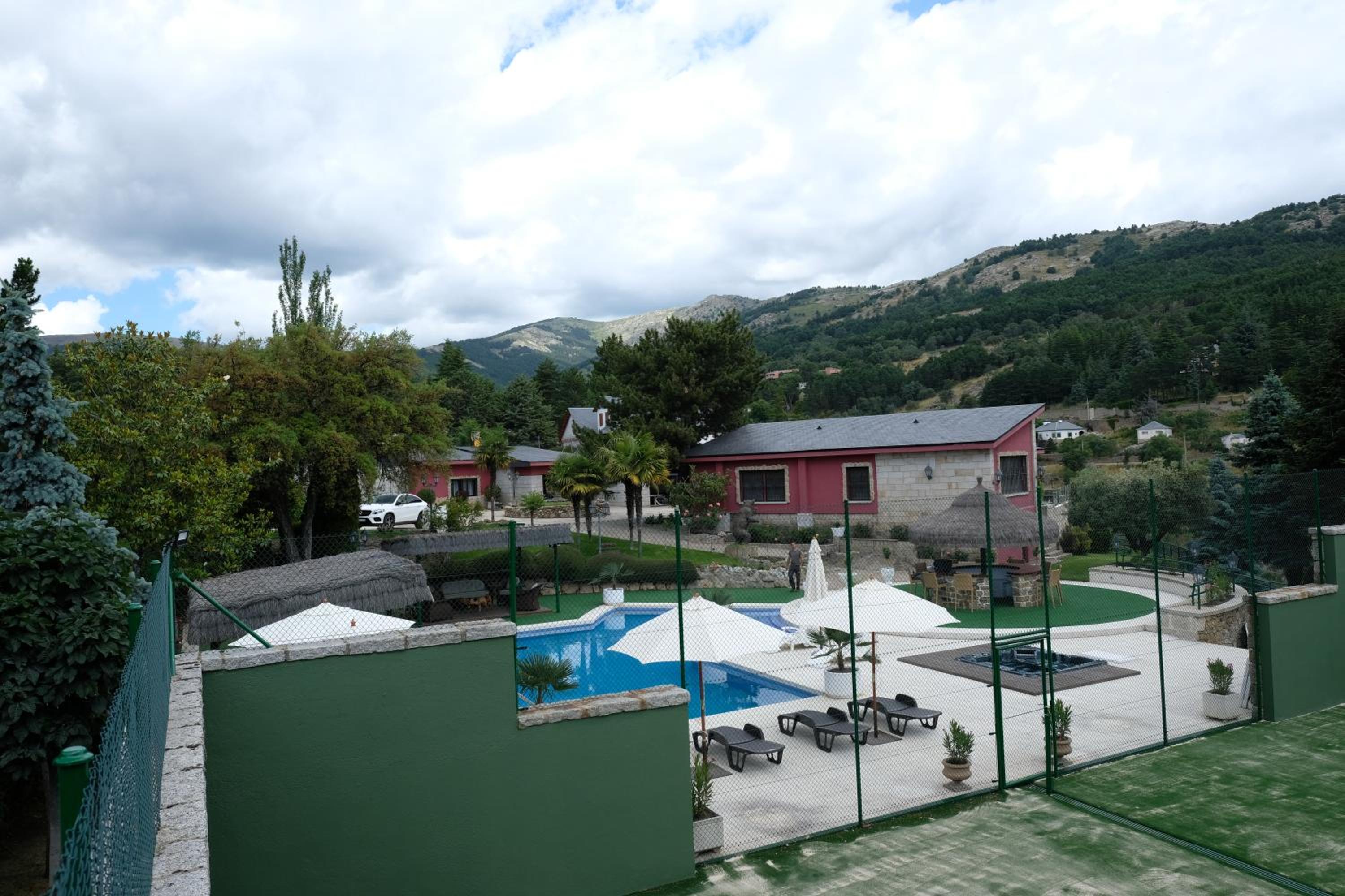 Photo 40
