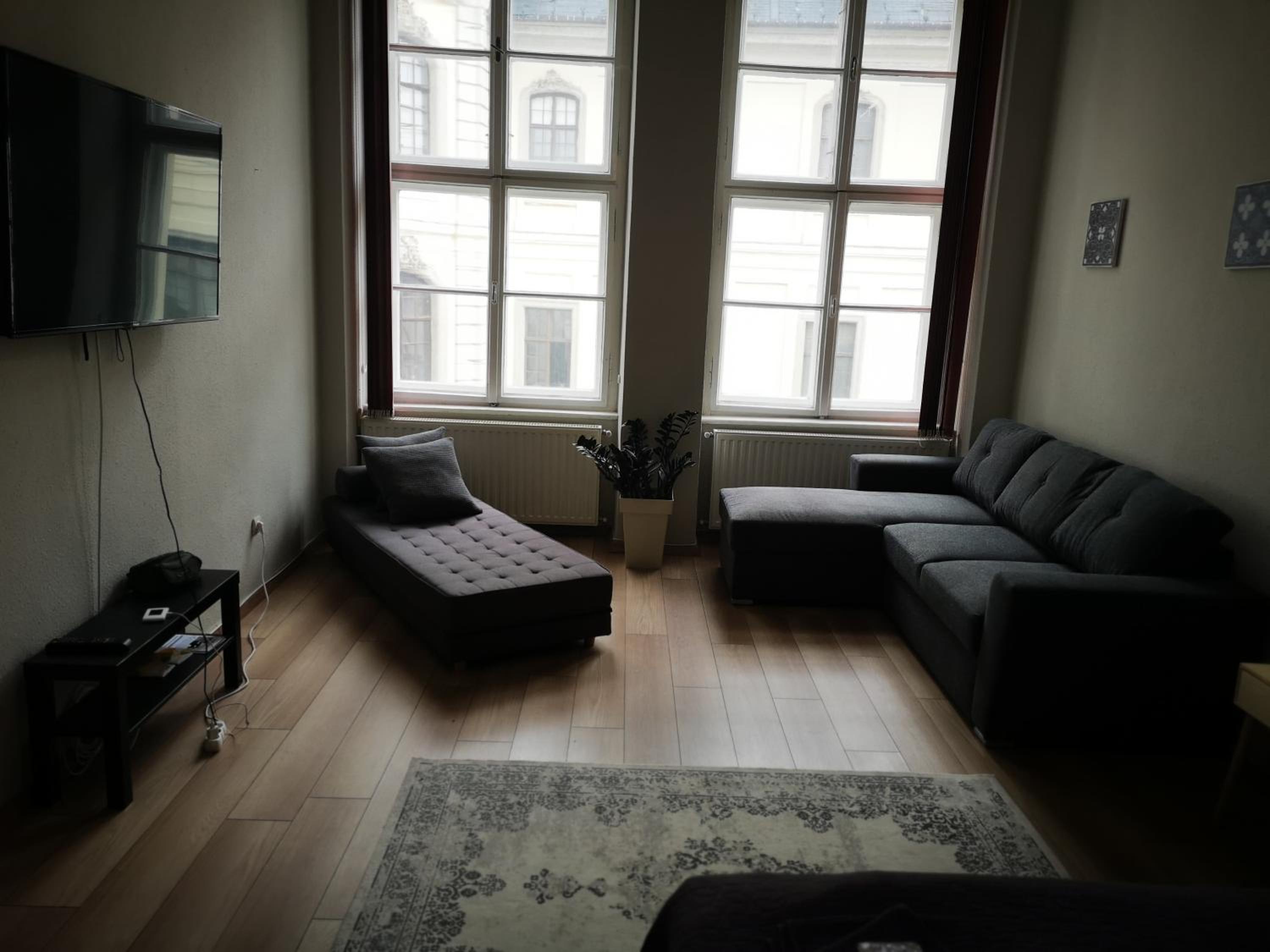 Palace - Belvárosi Apartman Eger