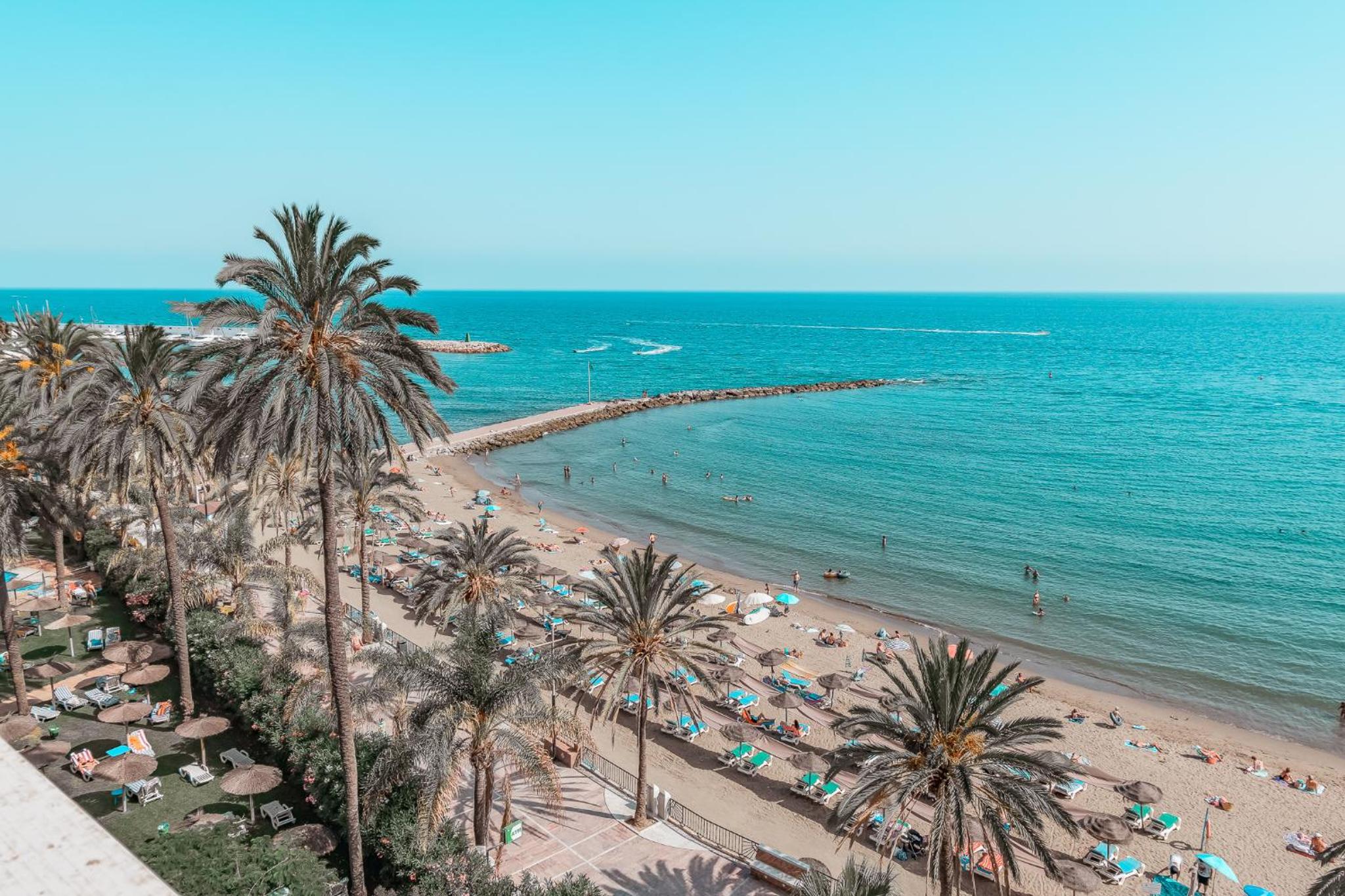 Hotel Puerto Azul Marbella - Image 1