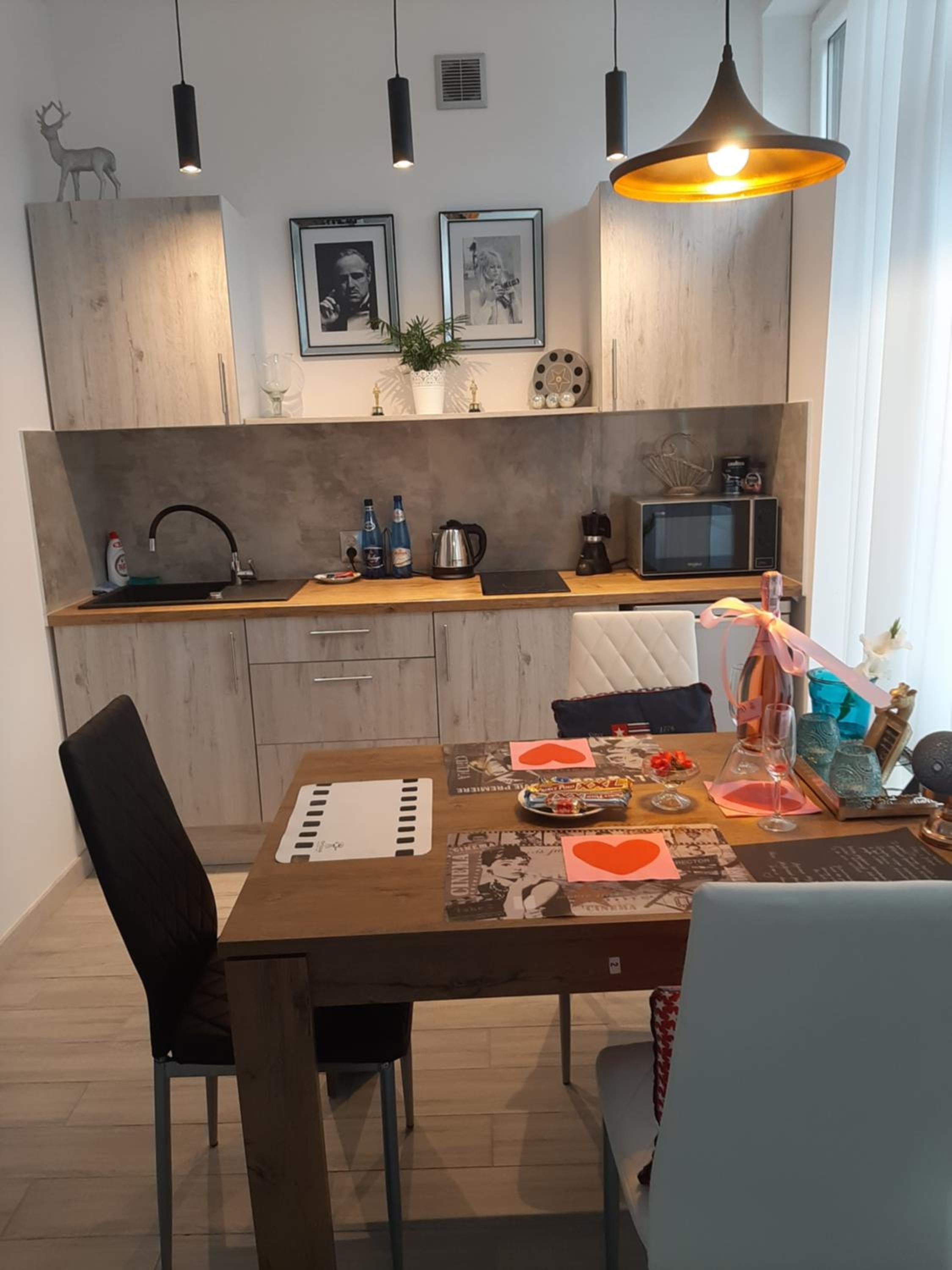 Hollywood Apartament Piotrkowska Klimat,Jakość,Styl view 5