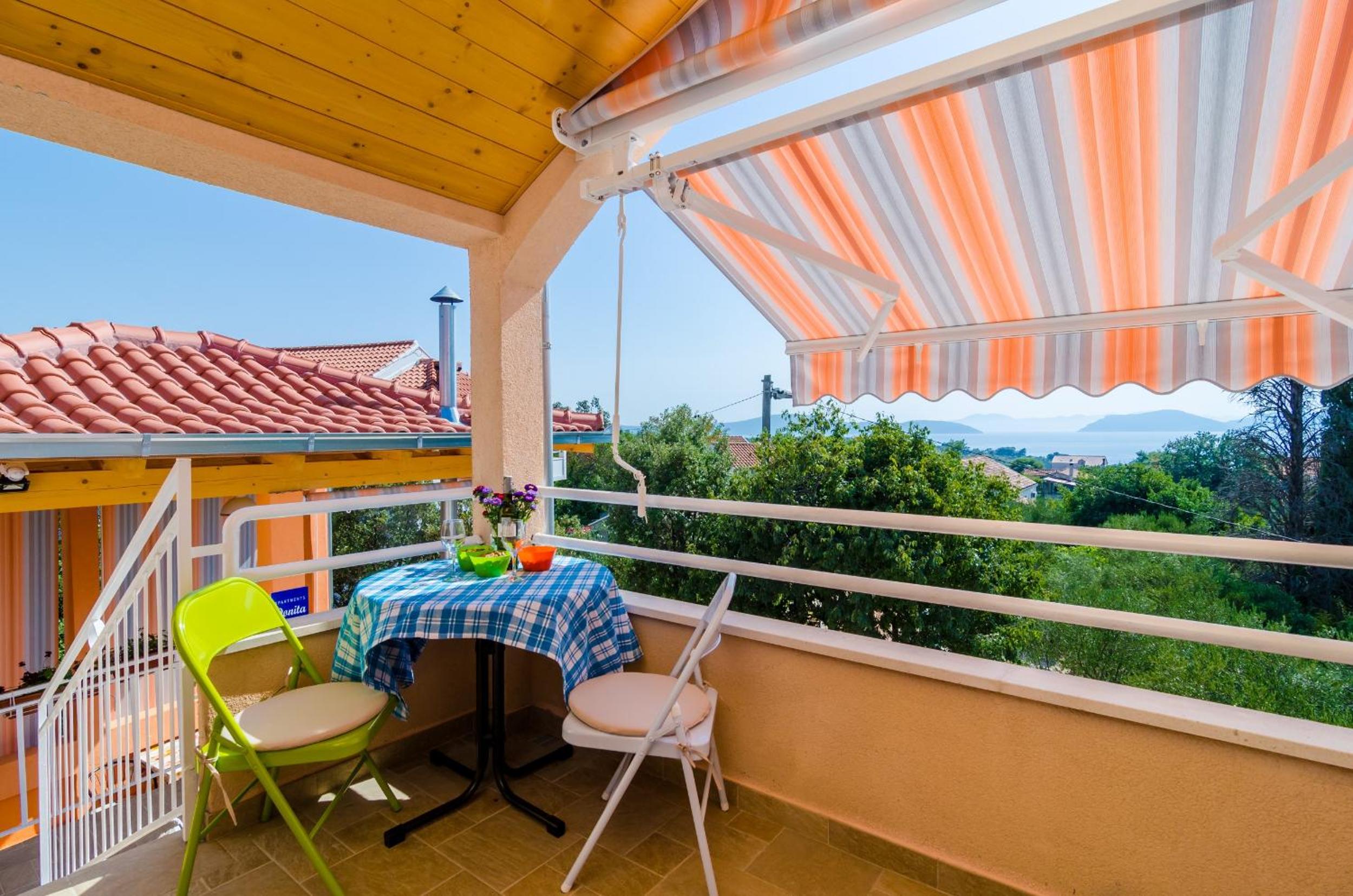 Apartments Donita