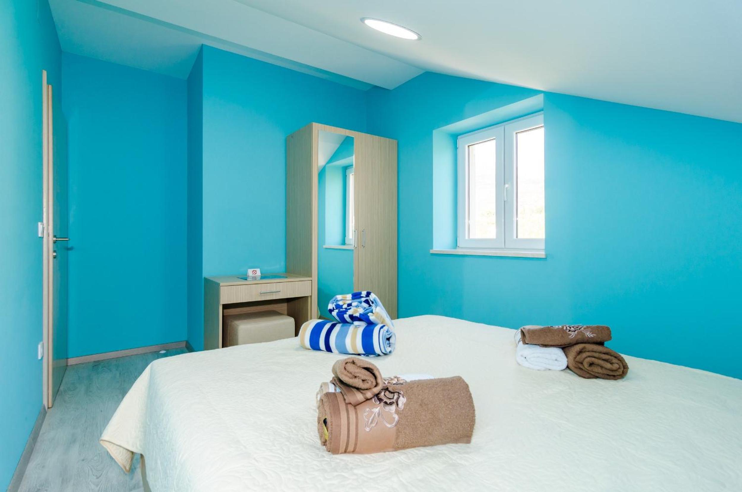 Apartments Donita