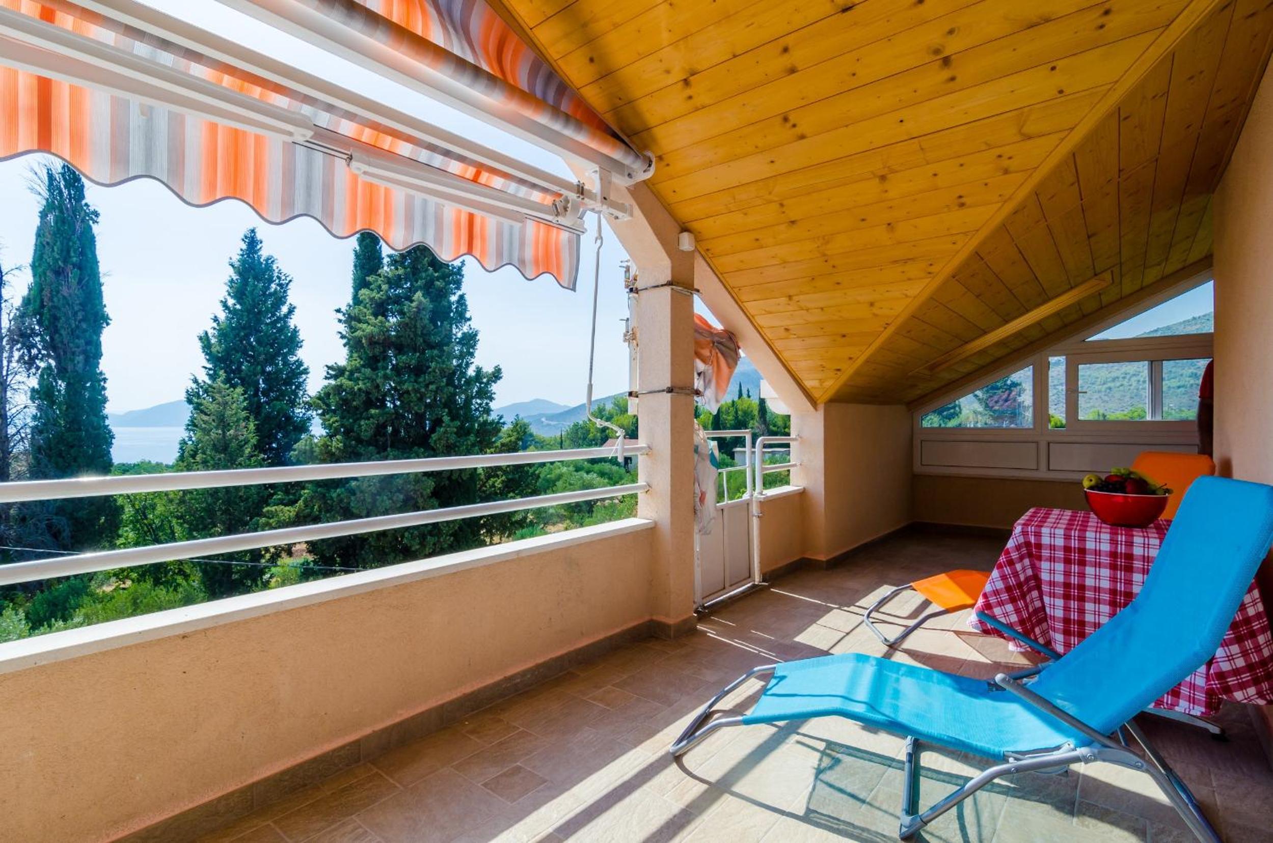 Apartments Donita