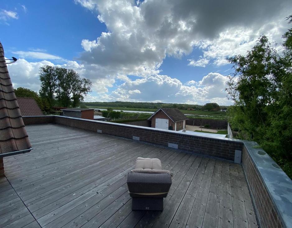 Den 118, aan de Maas