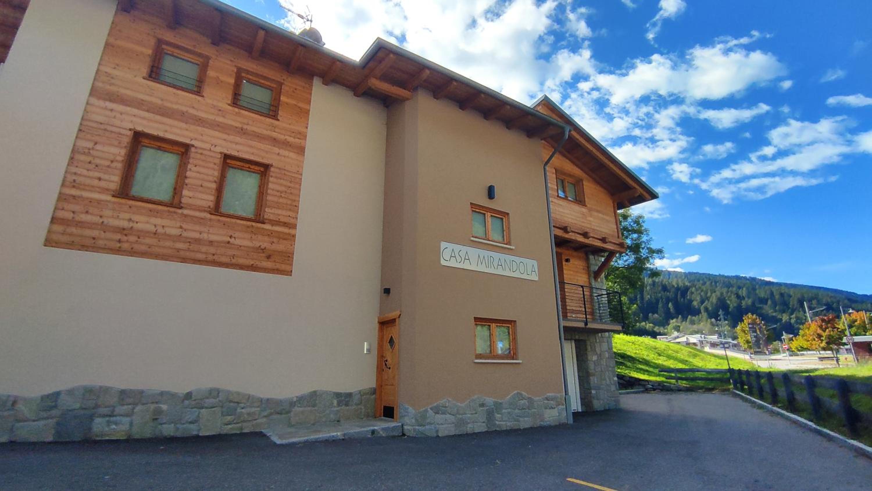 Casa Mirandola Montana - main view