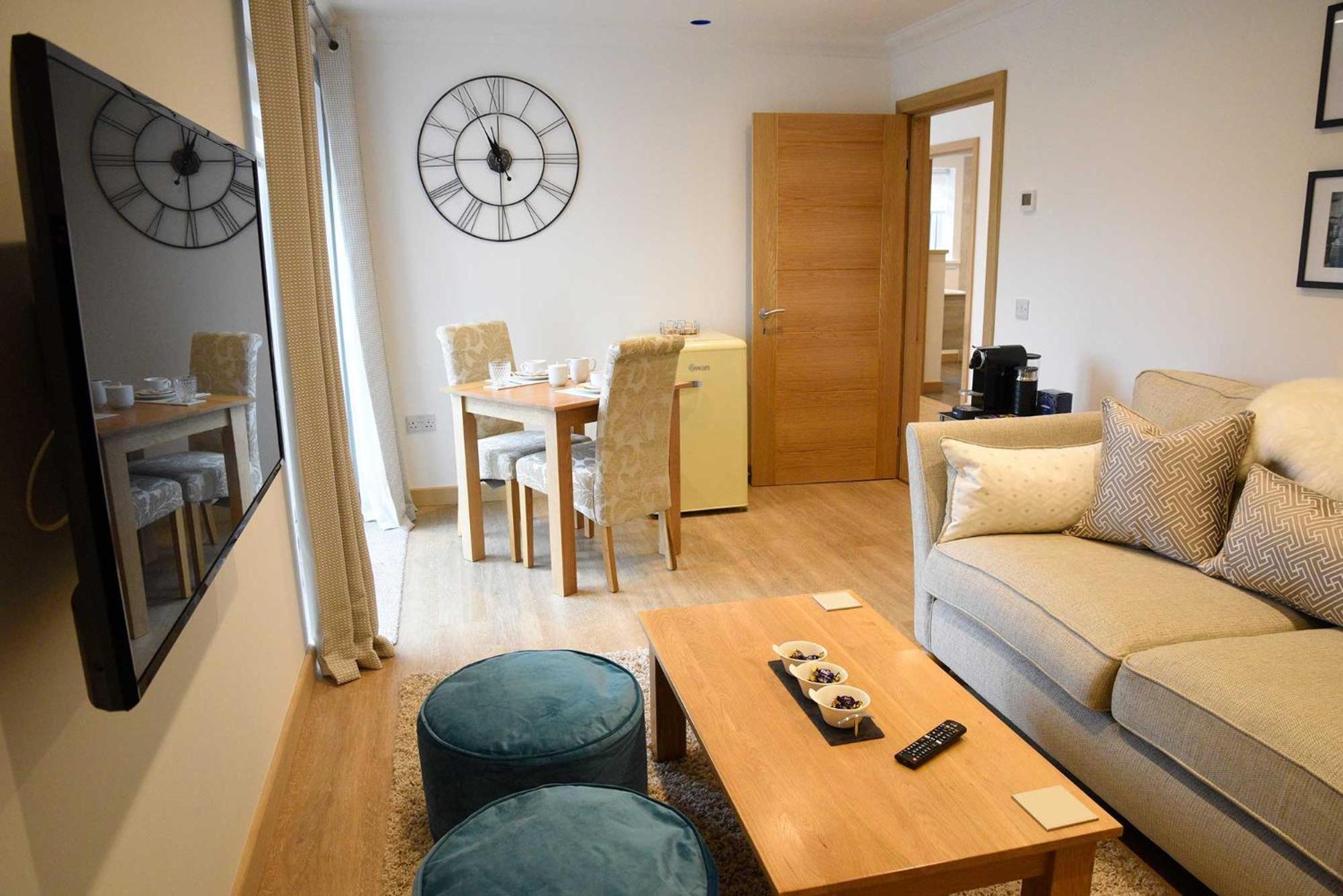 Woodland Lodge Luxury Suite view 4