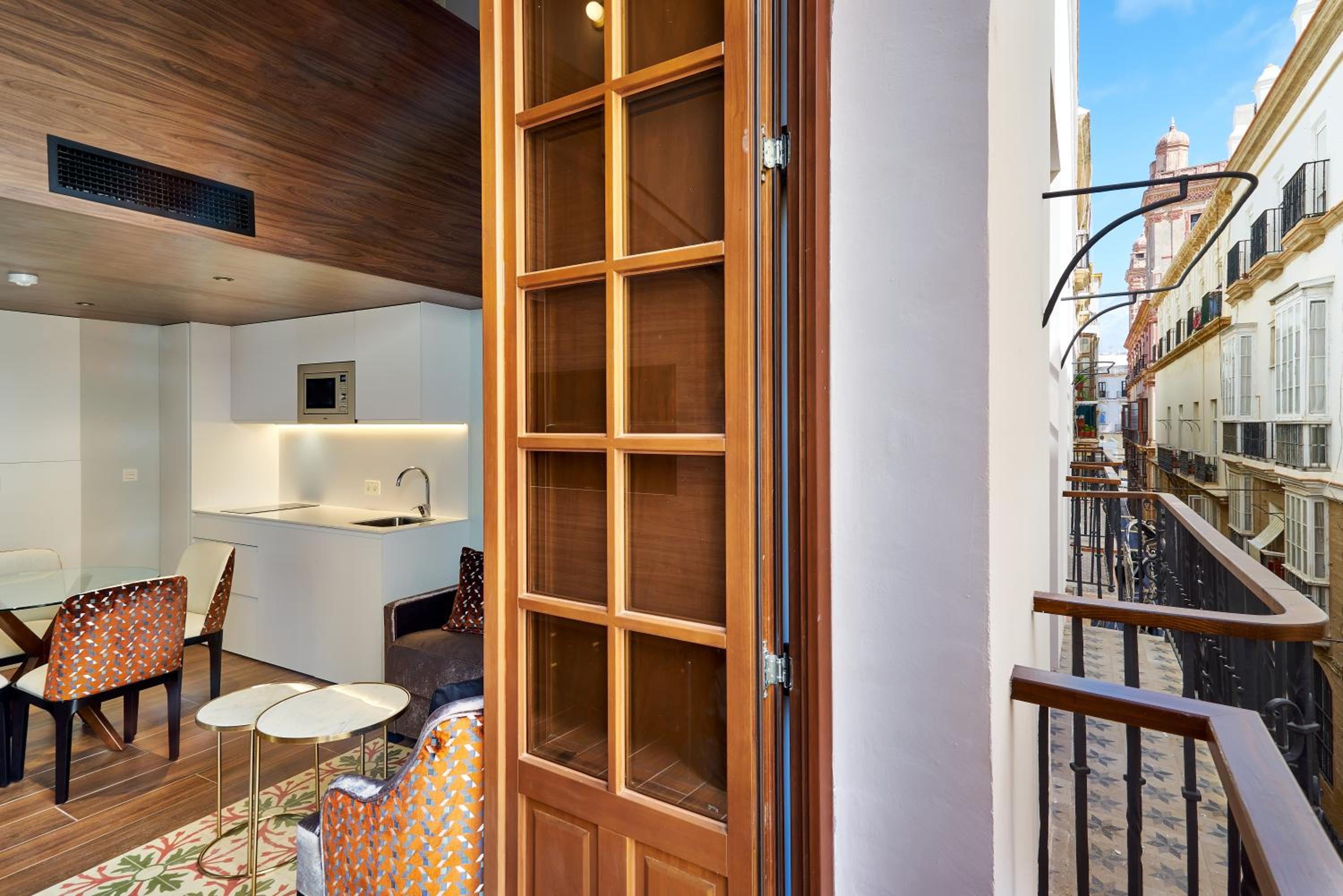 Tandem Torres de Cádiz Suites