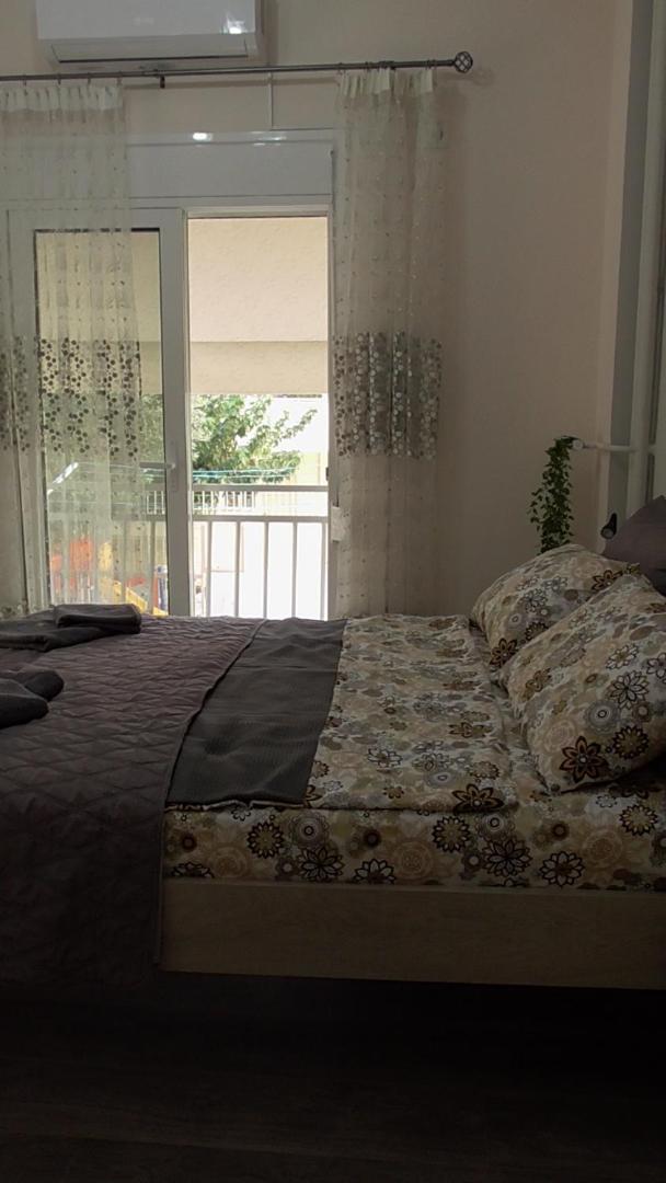 Ellada Apartment