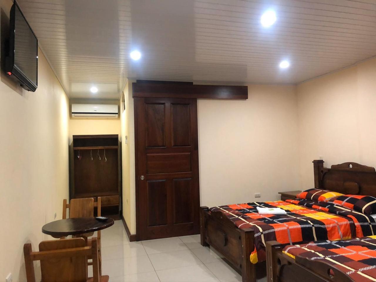 Hospedaje Adrimaran