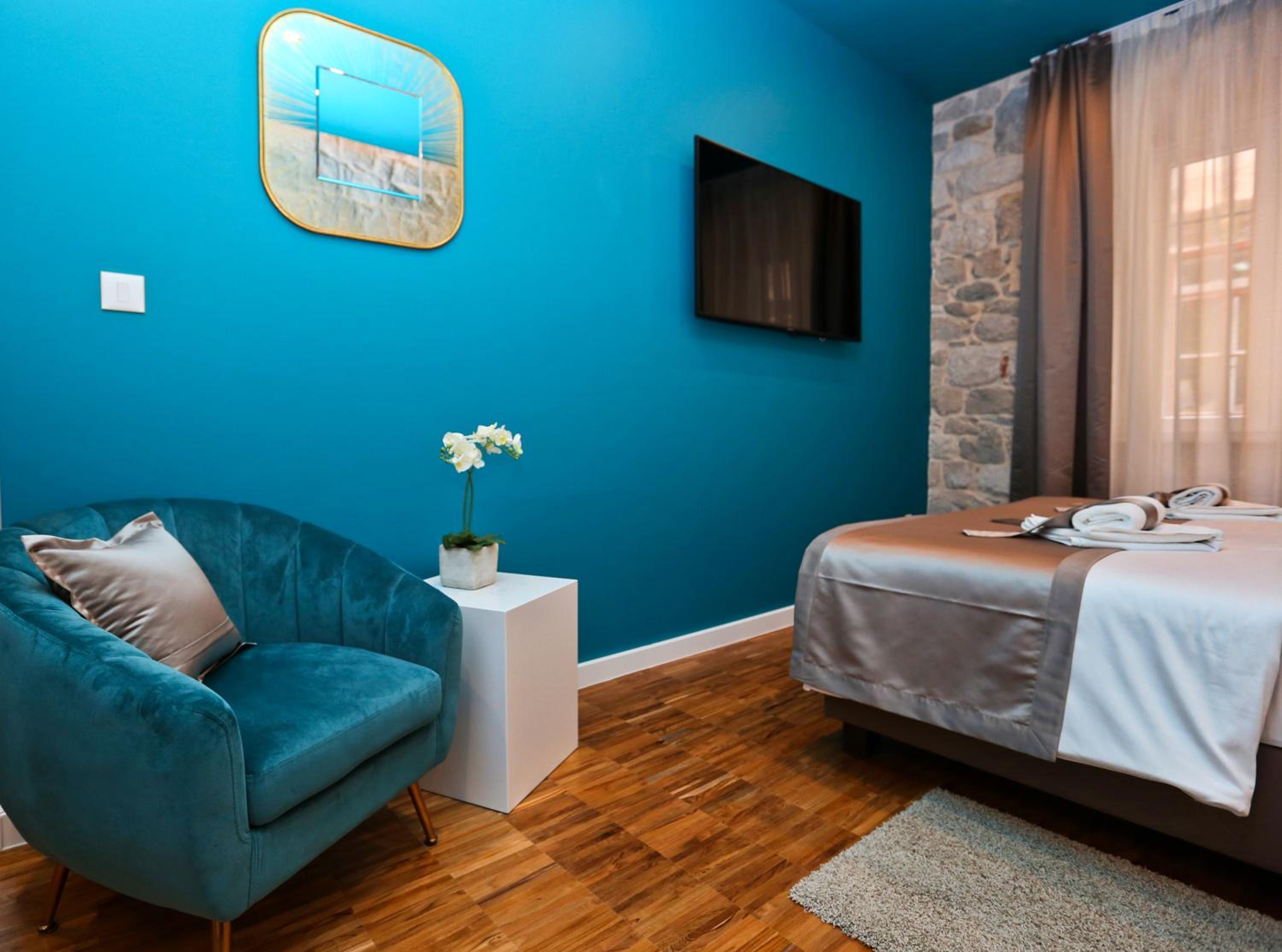 Riva Luxury Rooms photo 20 of 87