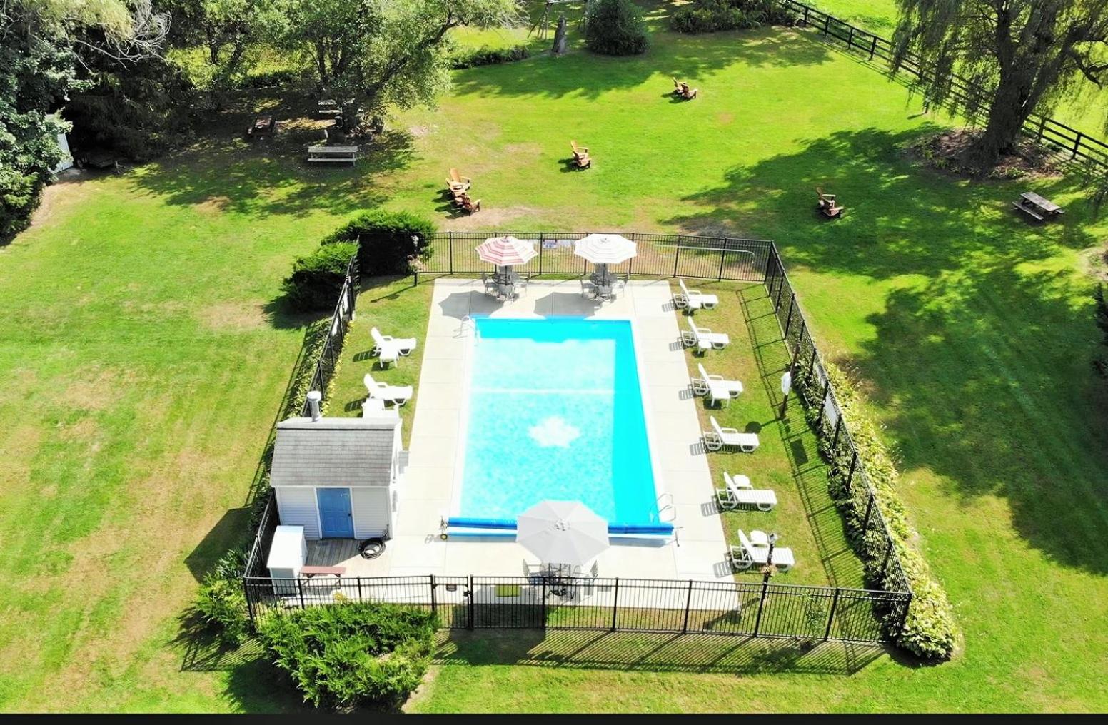 Maple Terrace Motel