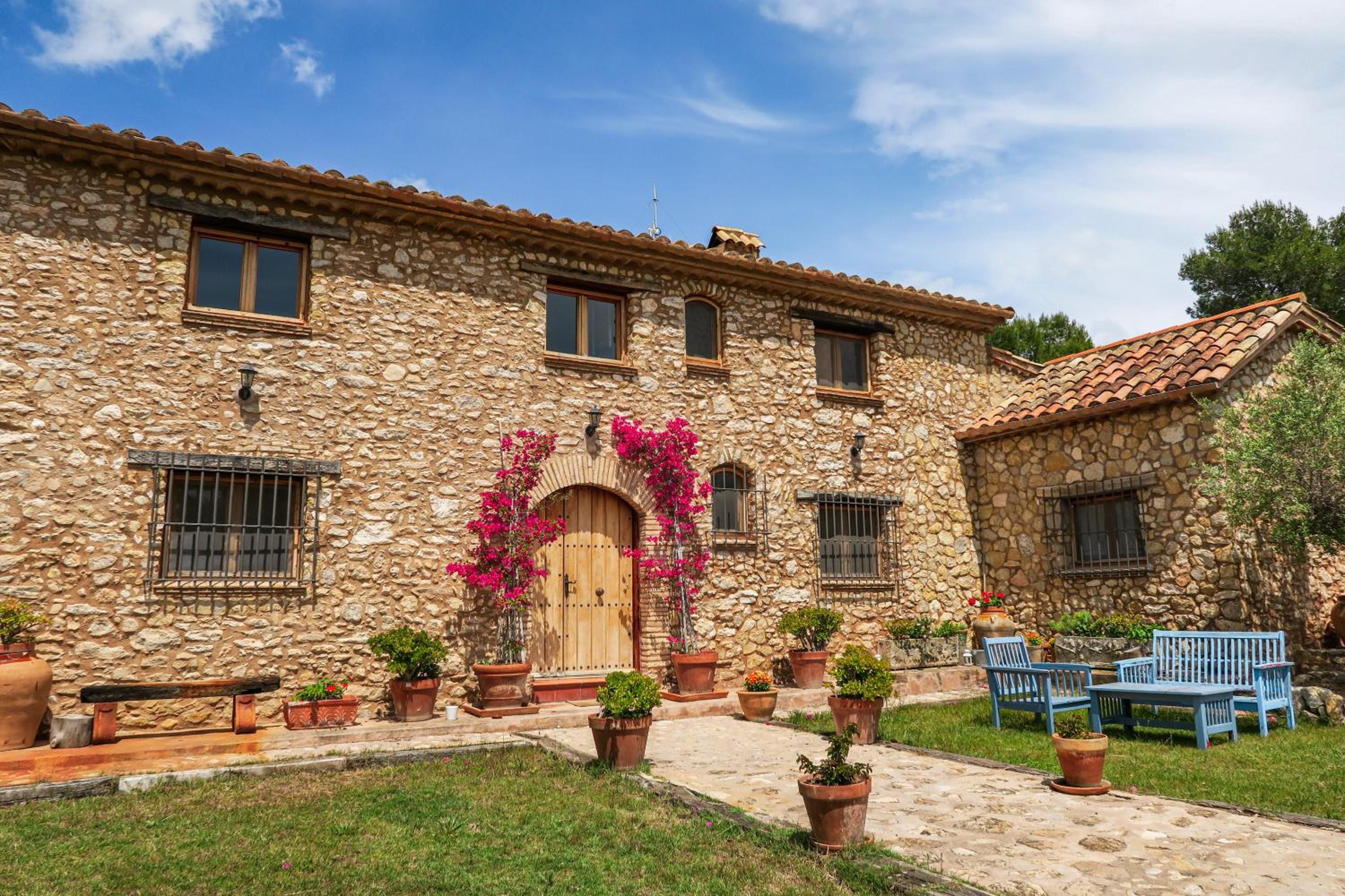 Masia Pou de la Vinya