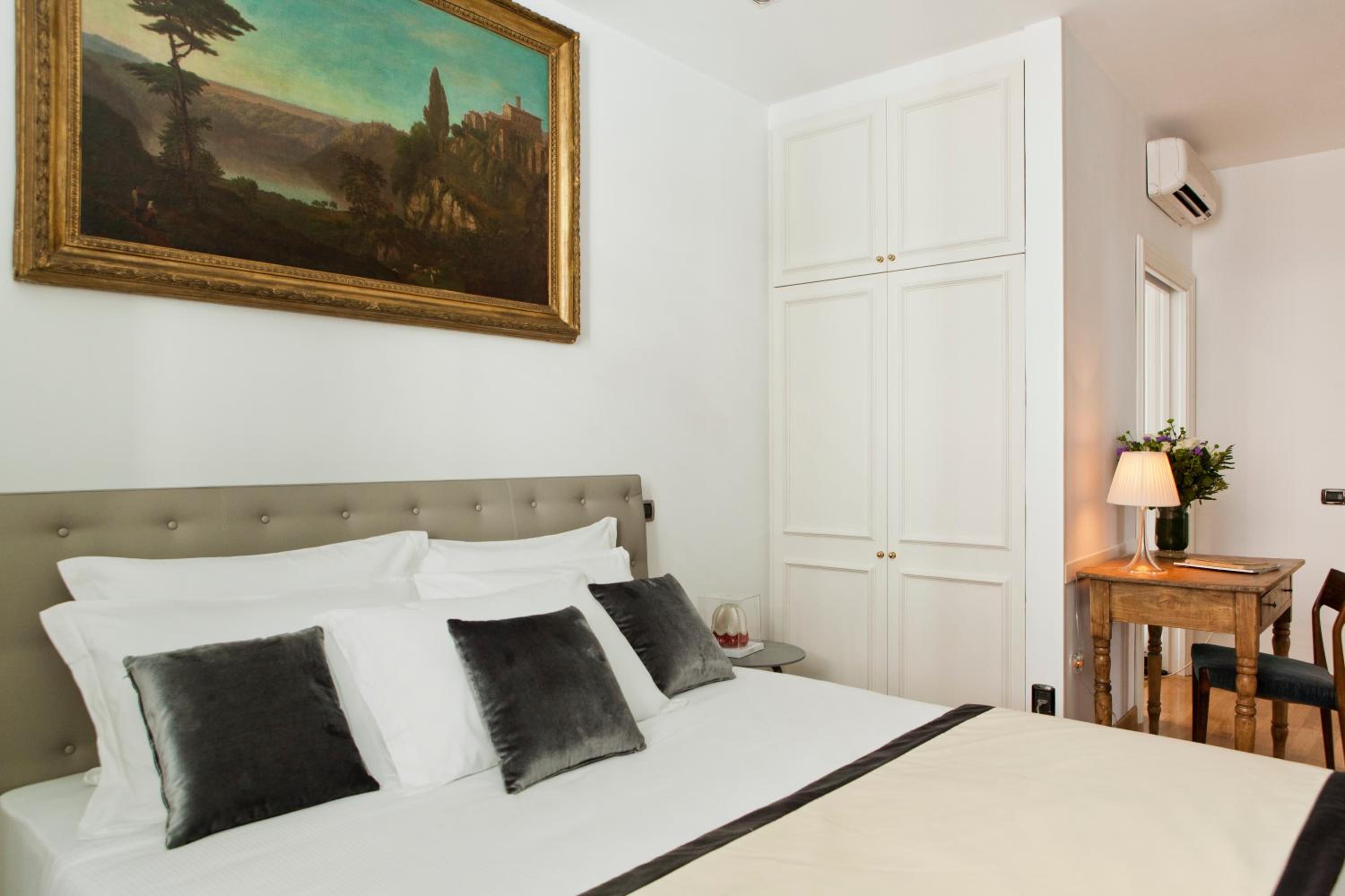 Garibaldi Suites Piazza Di Spagna