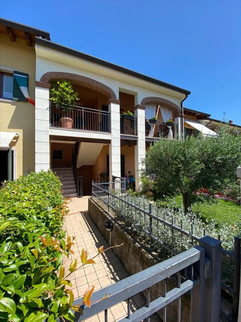 Casa Vacanze Giacomo Leopardi view 3