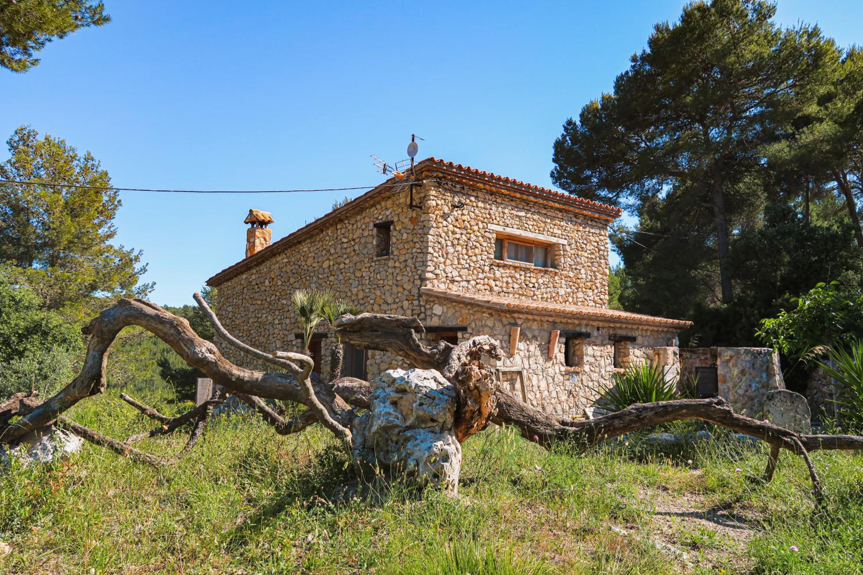 Masia Pou de la Vinya