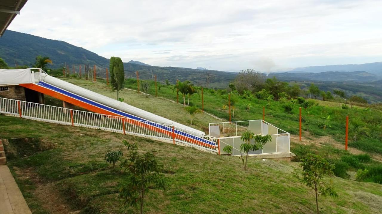 Rancho Ocampo finca