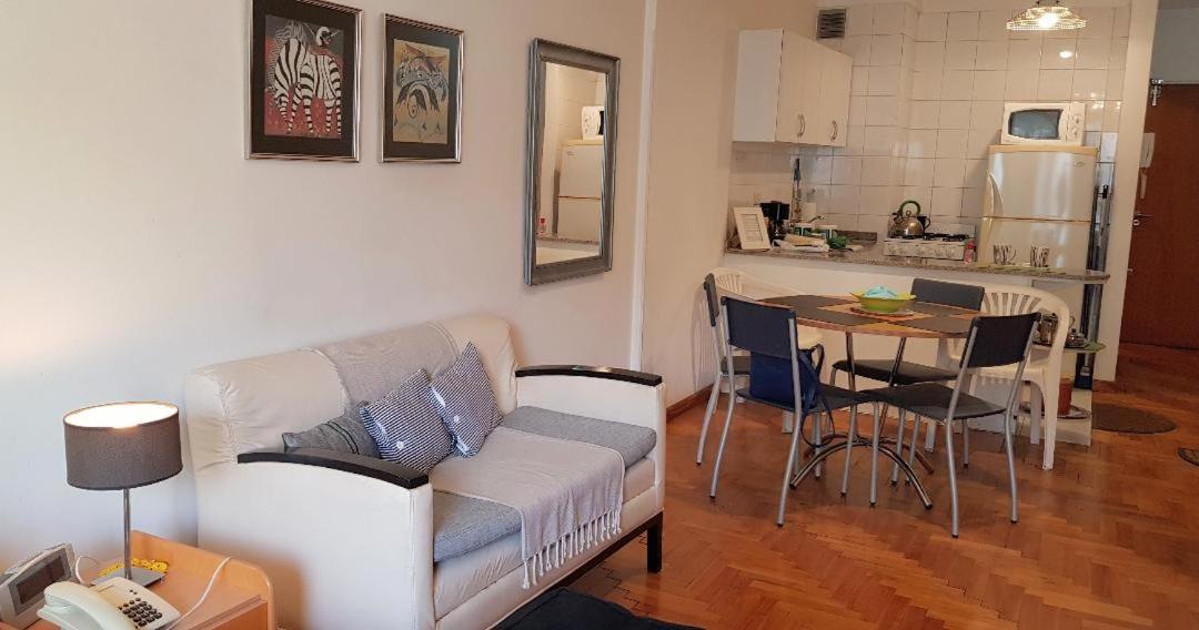 Hotel French I Recoleta - Image 1