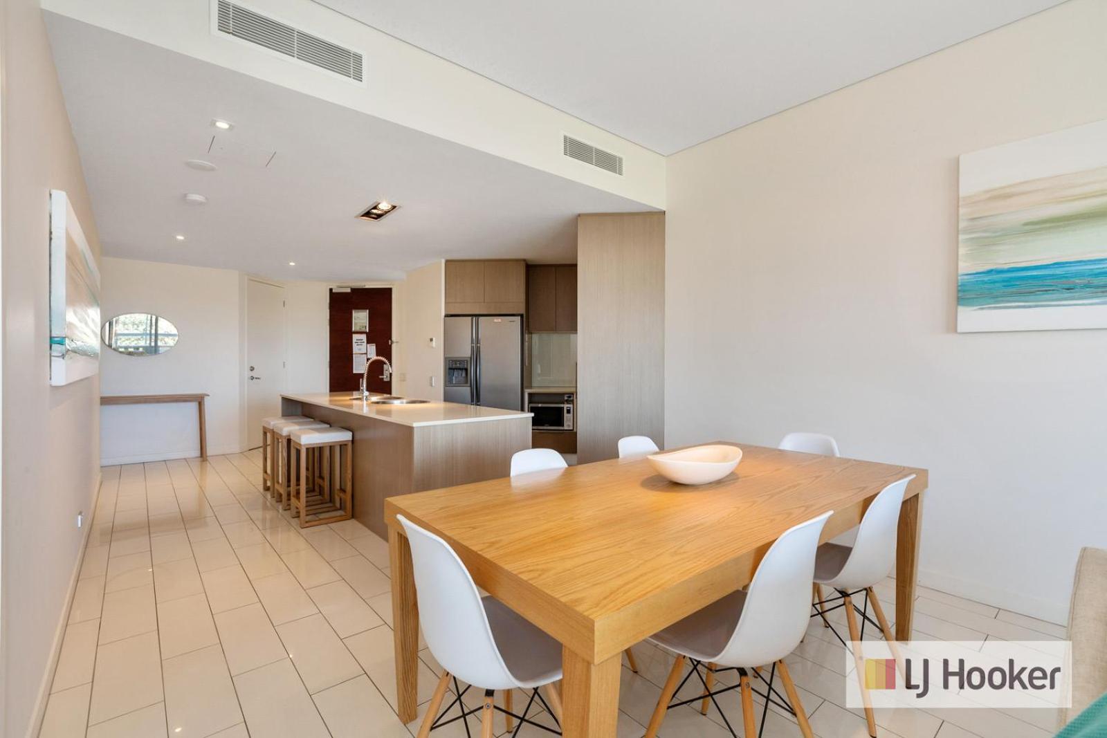 Wave Culture 1204 Beach Bliss - Apartment with complex Pool & Spa